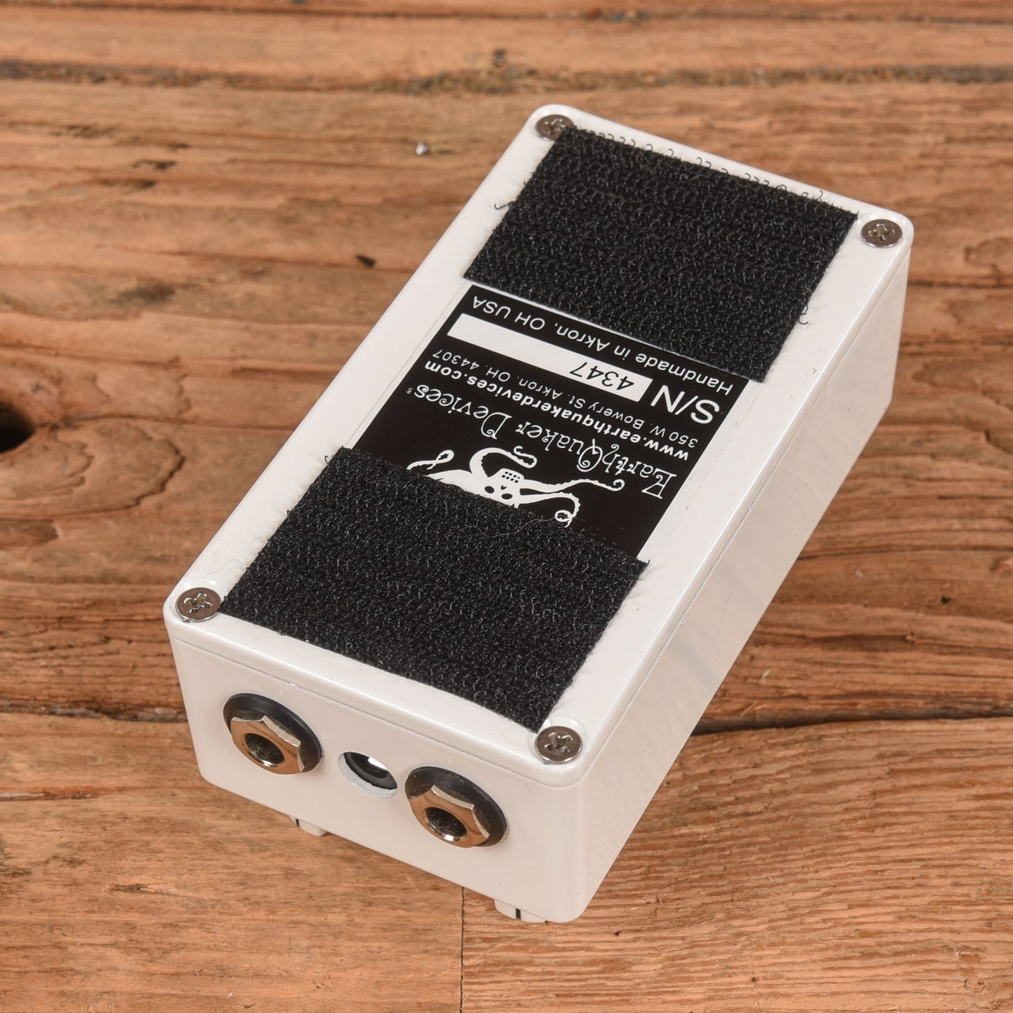 Earthquaker Devices Levitation Reverb V2
