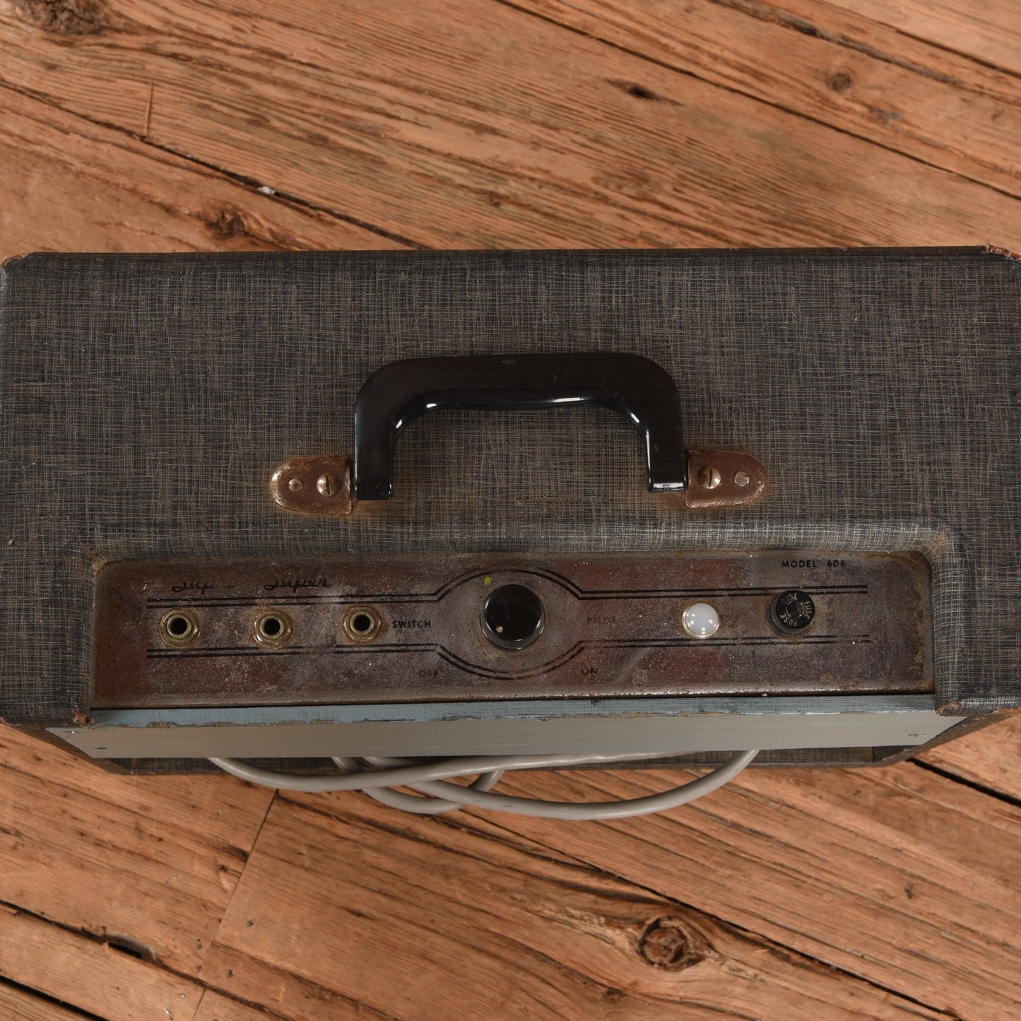 Supro 1606 Super 4.5-Watt 1x8 Guitar Amp Combo 1960s