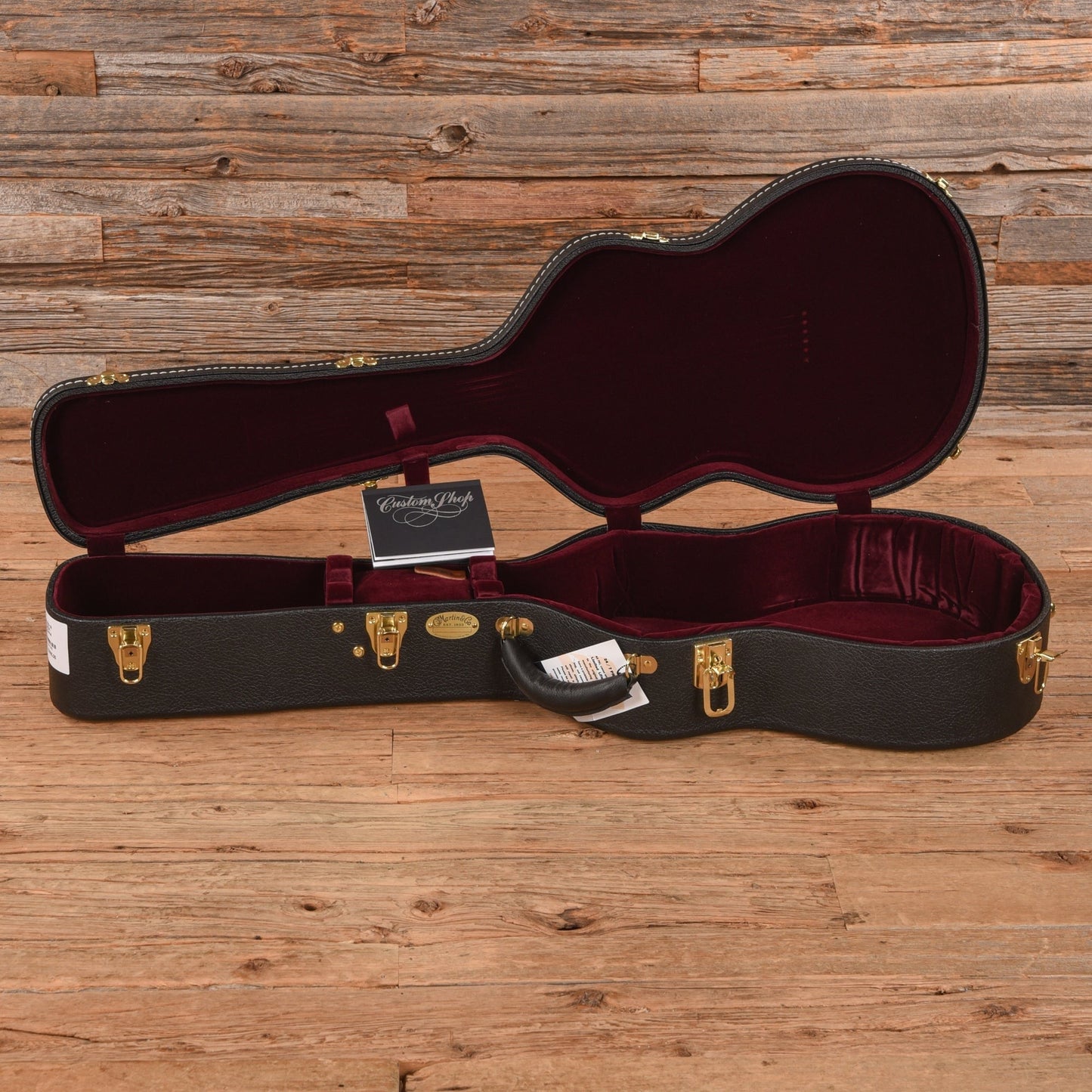 Martin Custom Shop 00-18 Style Deep Body Sunburst 2024