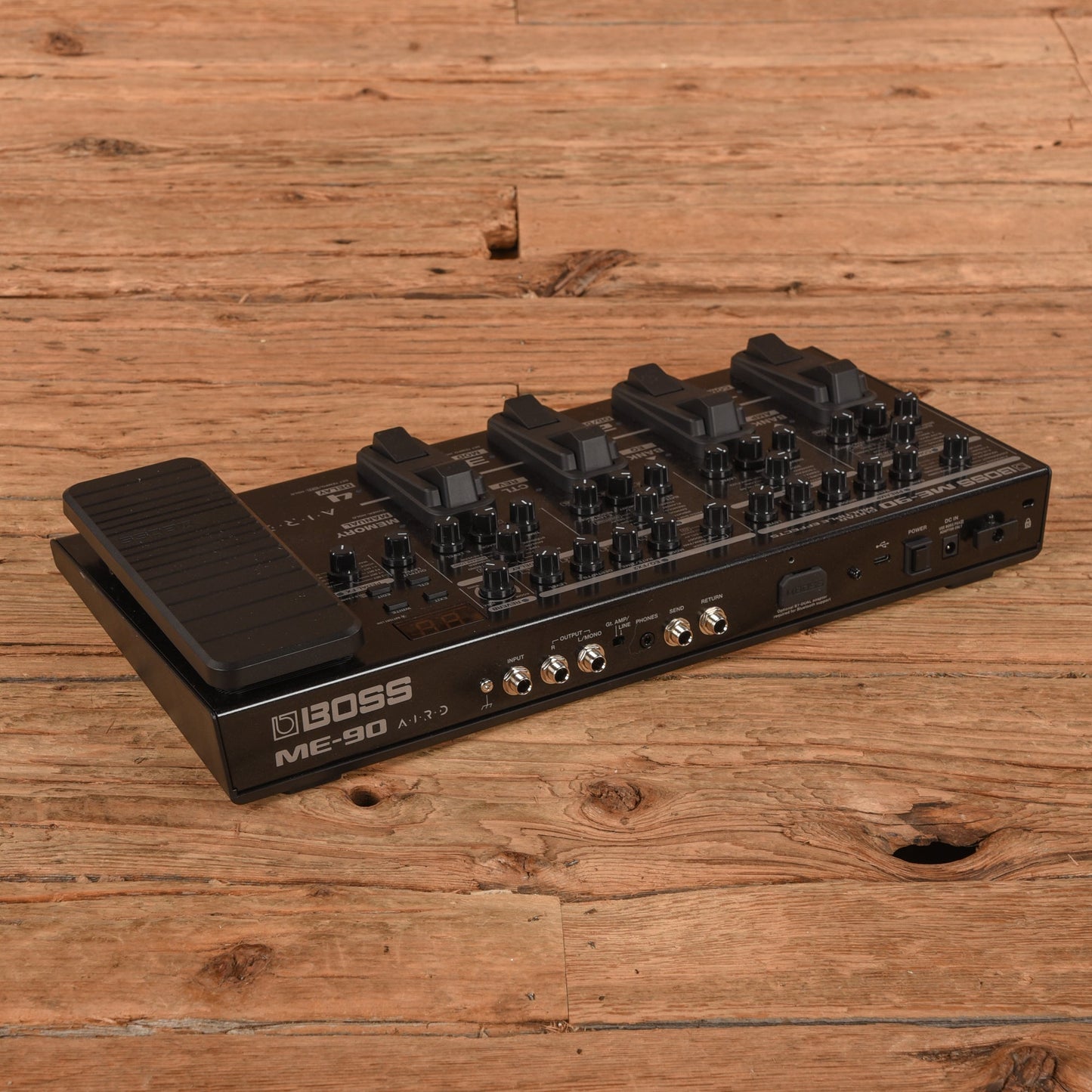 Boss ME-90