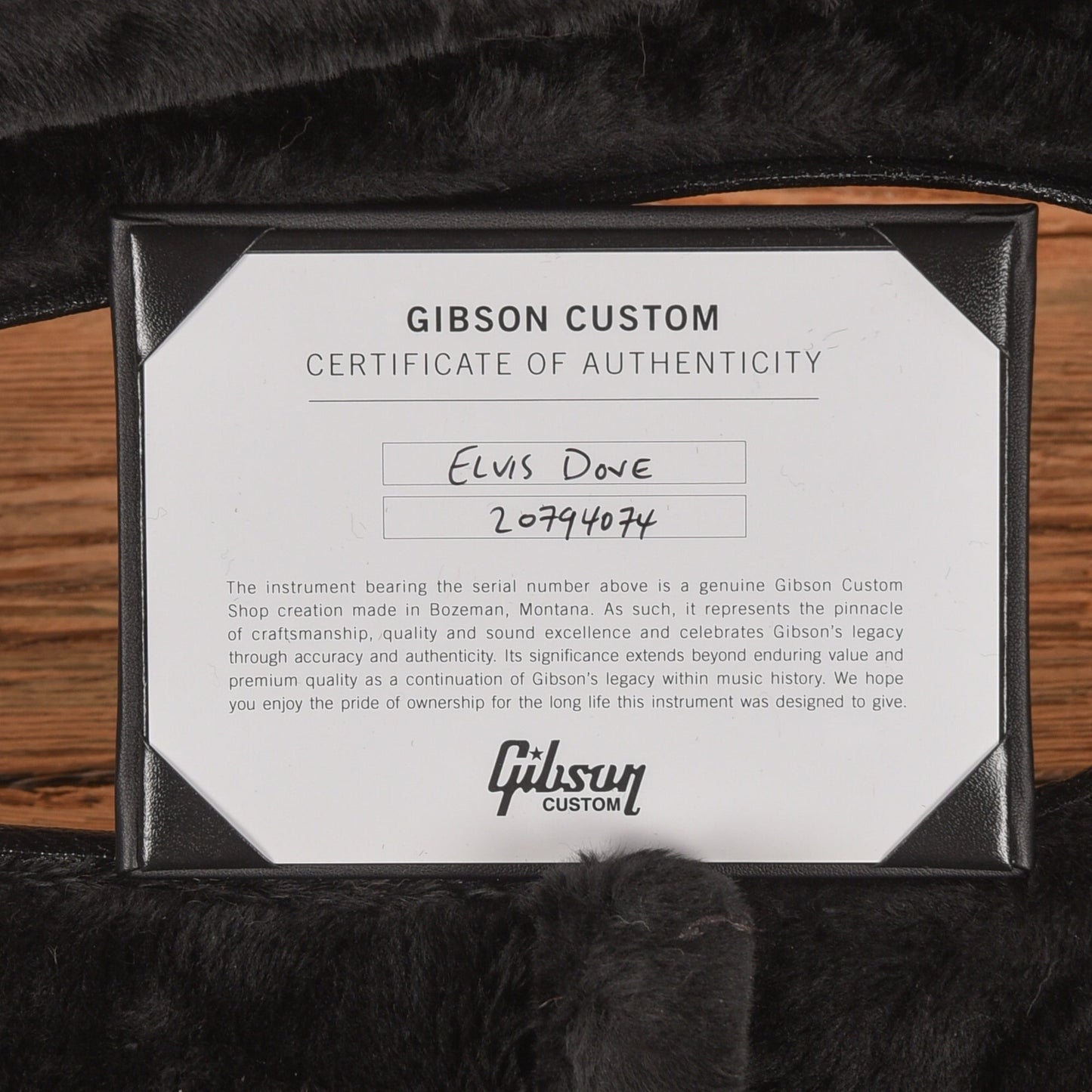 Gibson Dove Ebony 2024