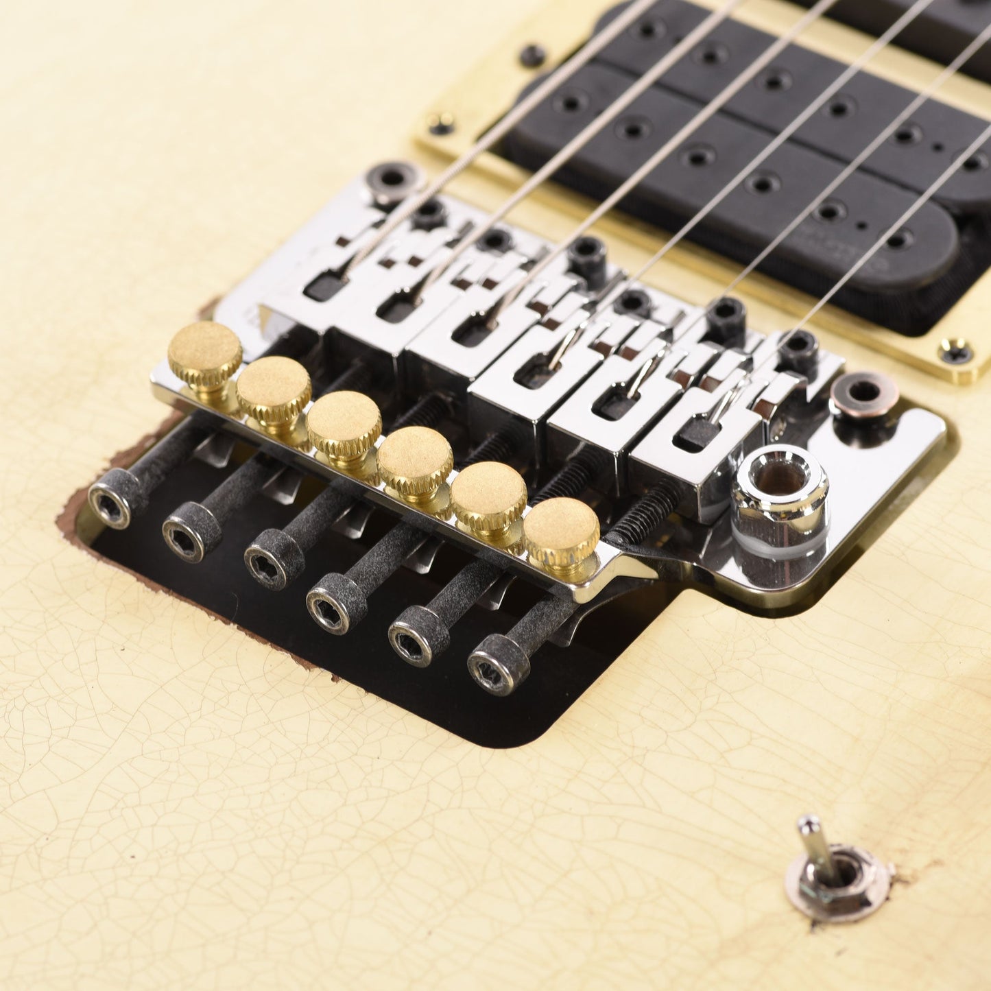 Jackson Custom Shop Special Edition PC1 Phil Collen Nitro Tour Relic Vanilla Shake