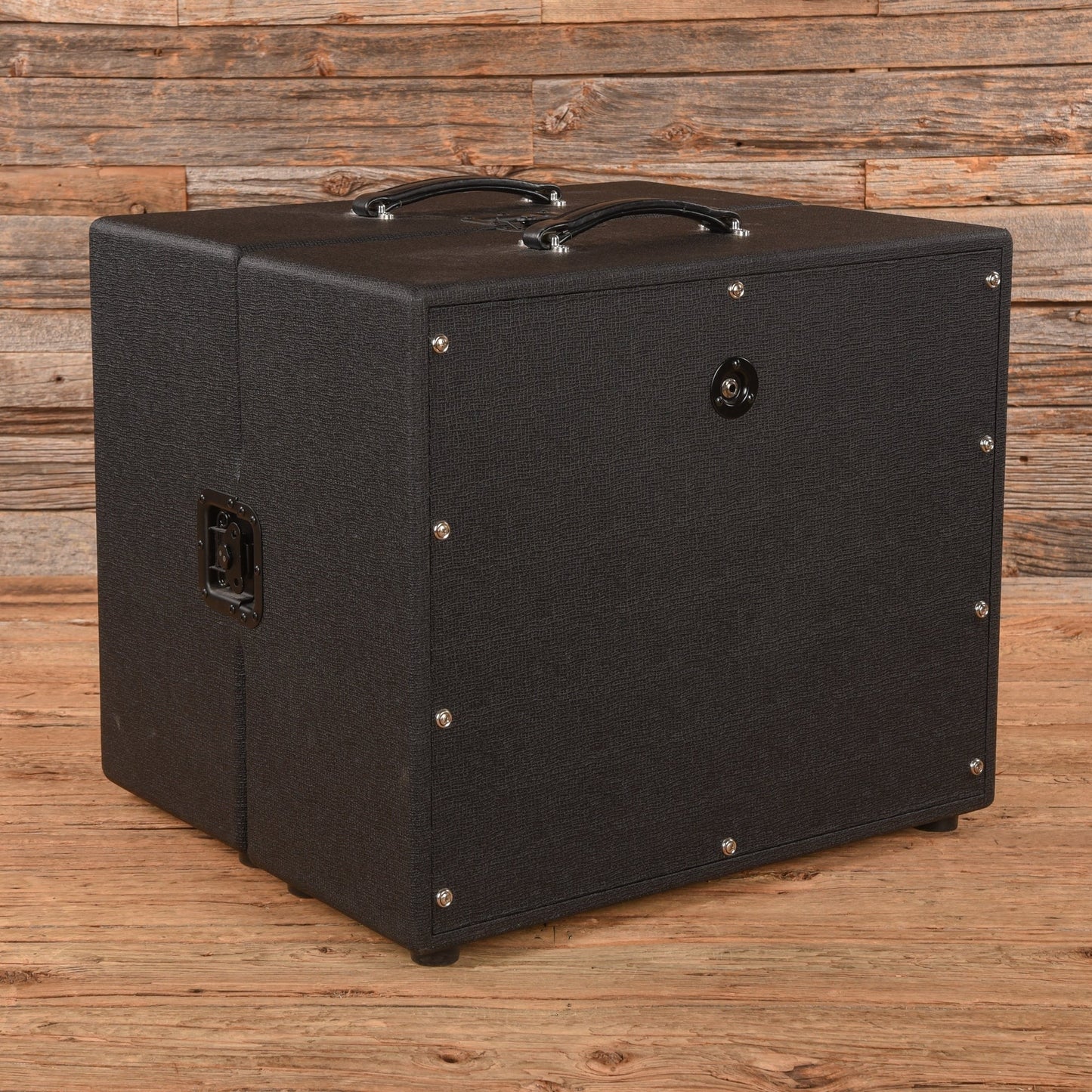 Morgan Amplification Chameleon Isolation Cab