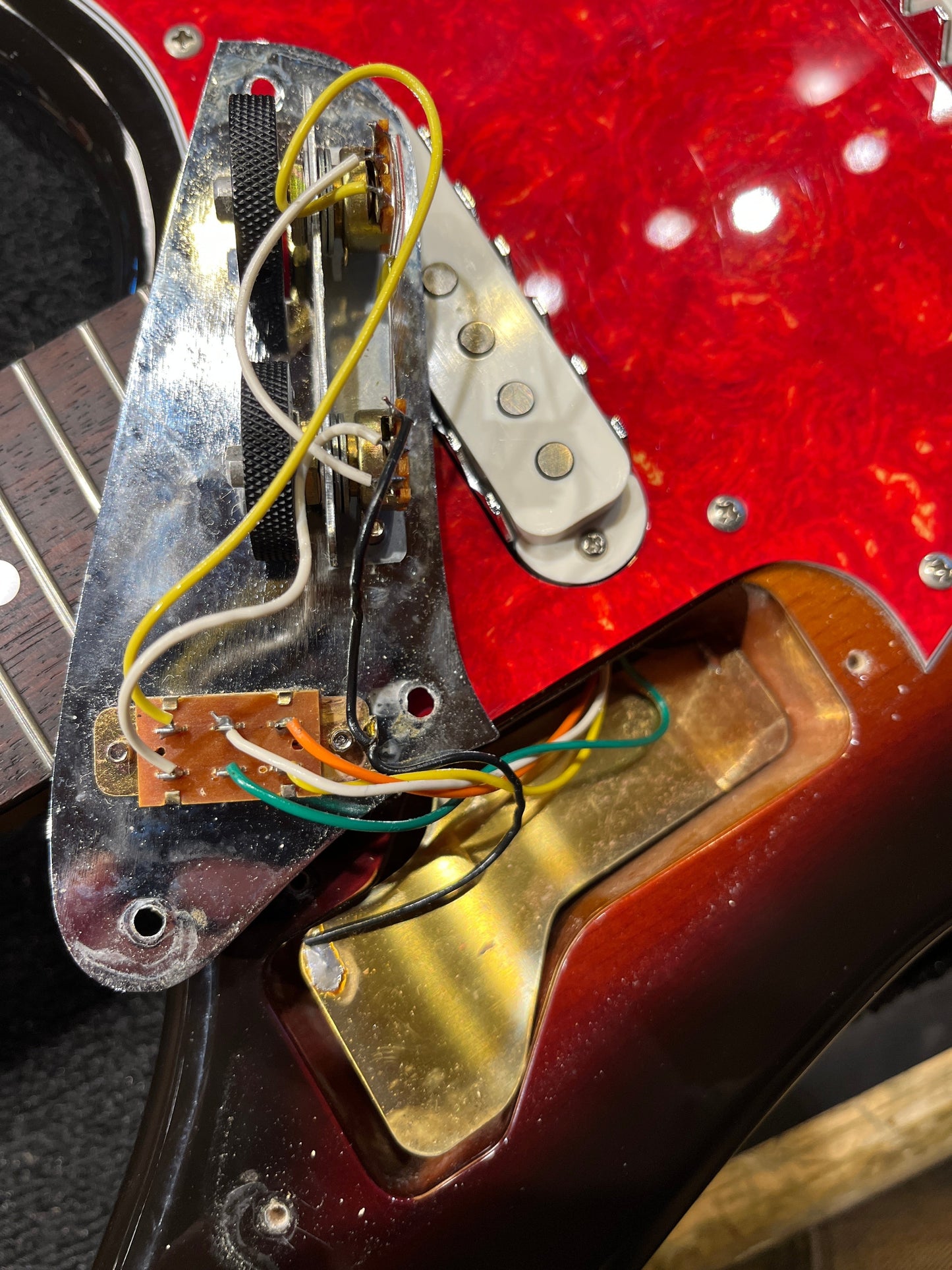 Fender Japan JG-66 Jaguar Reissue Sunburst