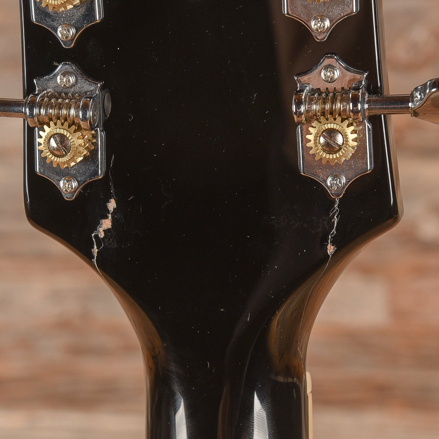 Silvertone 1446 TTSB Single Cut Semi-Hollow Electric Guitar w/ Trapeze Tailpiece Tobacco Sunburst