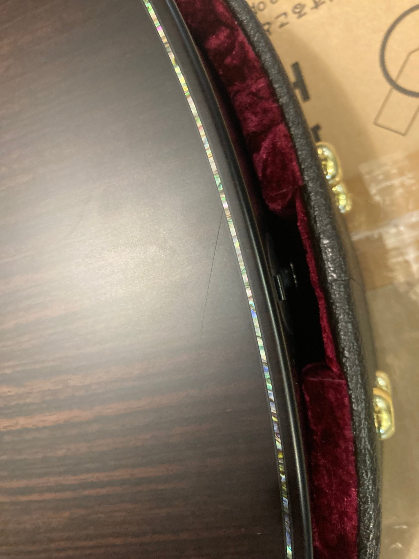 Taylor Builder's Edition 914ce Grand Auditorium Spruce/Rosewood Wild Honey Burst ES2