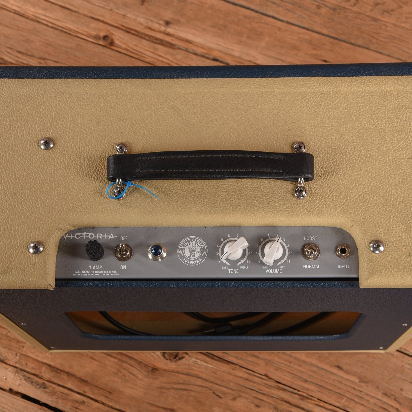 Victoria 2 Stroke 4-10 Watt 1x12" Combo