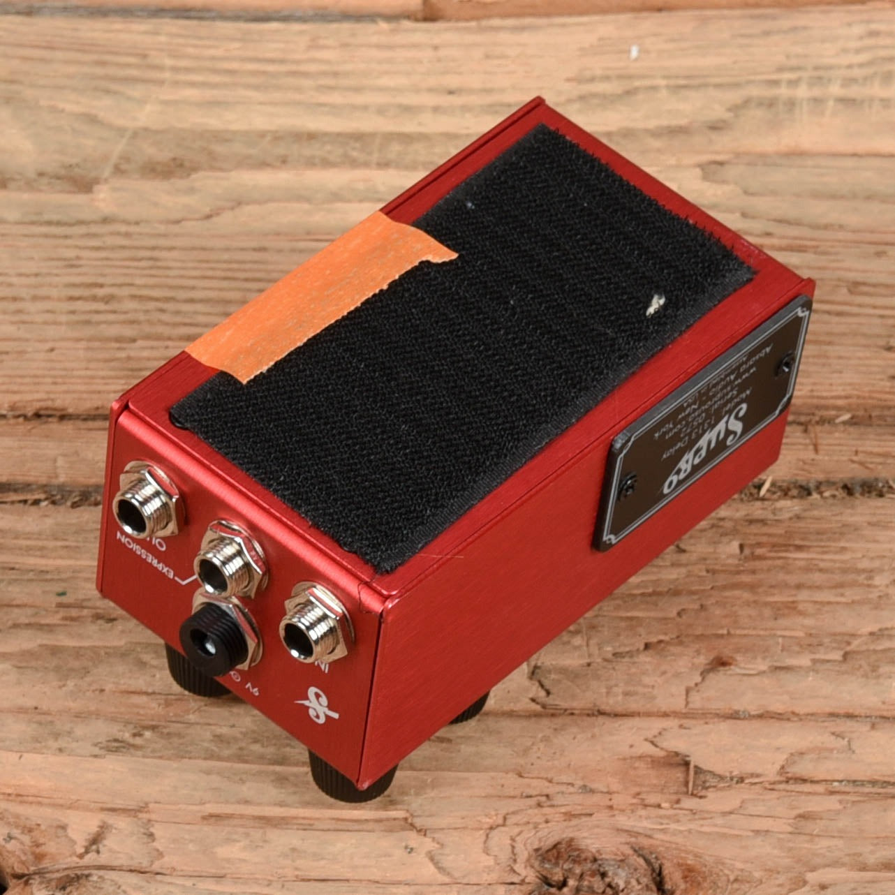 Supro 1313 Analog Delay Pedal