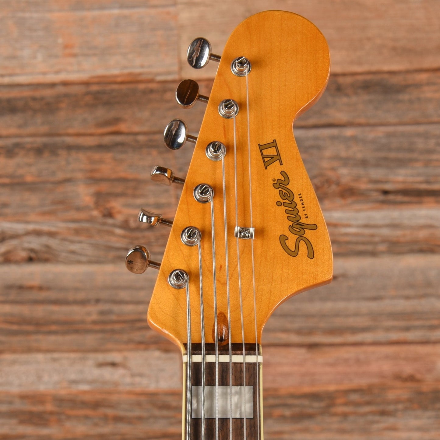 Squier Classic Vibe Bass VI Black 2020