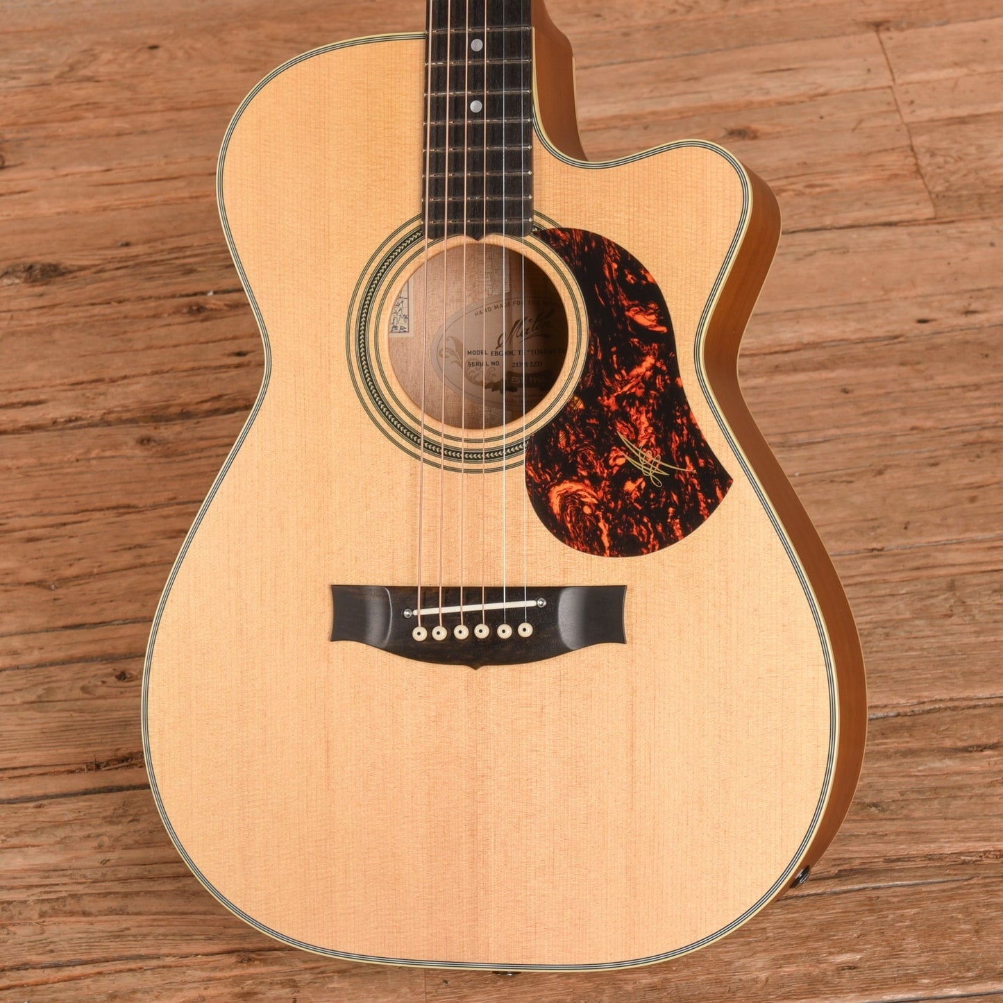 Maton EBG808-TE Tommy Emmanuel Signature Natural