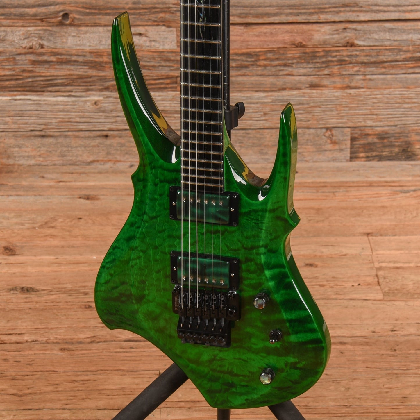 Zerberus Emerald Dragon Emerald