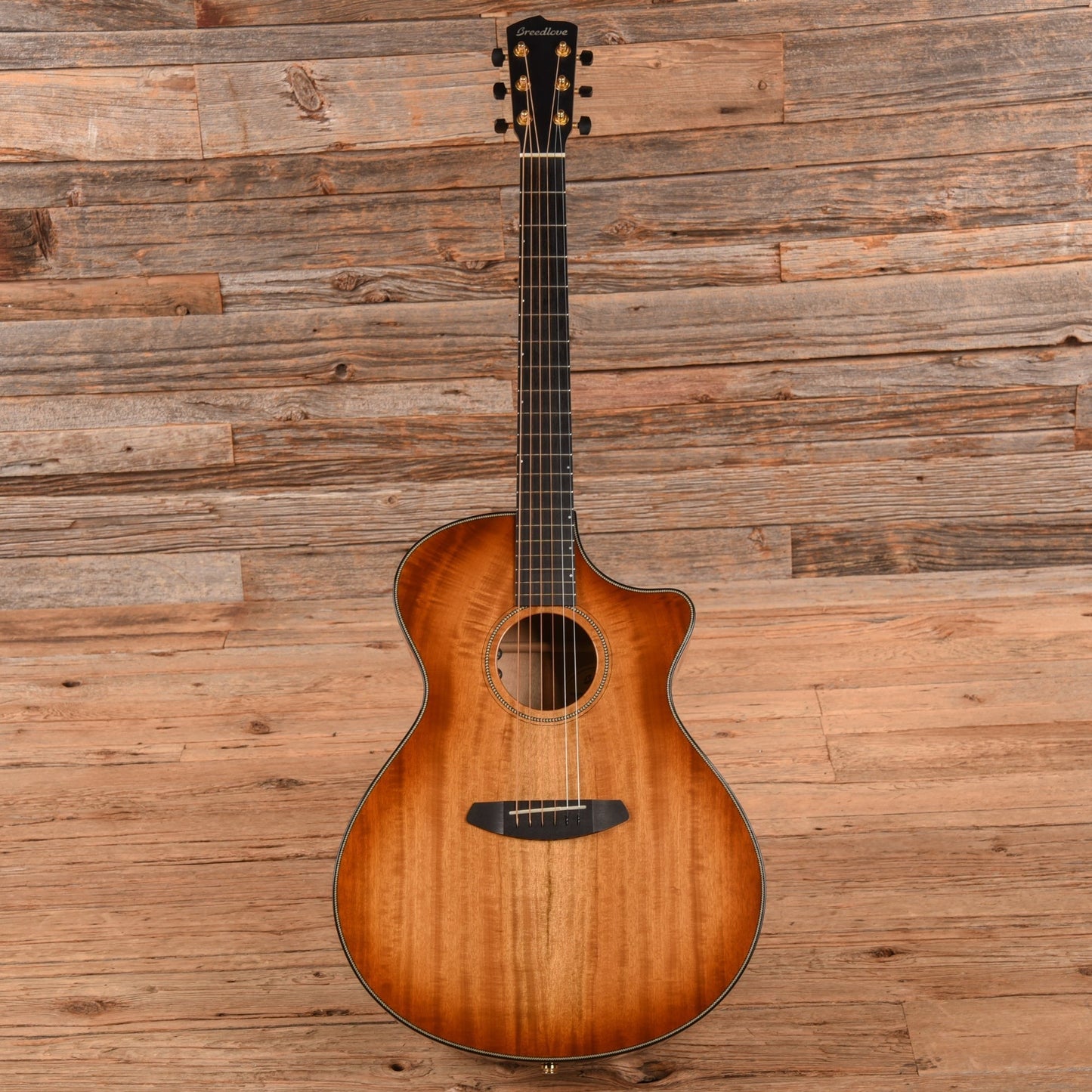 Breedlove Oregon Concerto CE Sunburst 2022