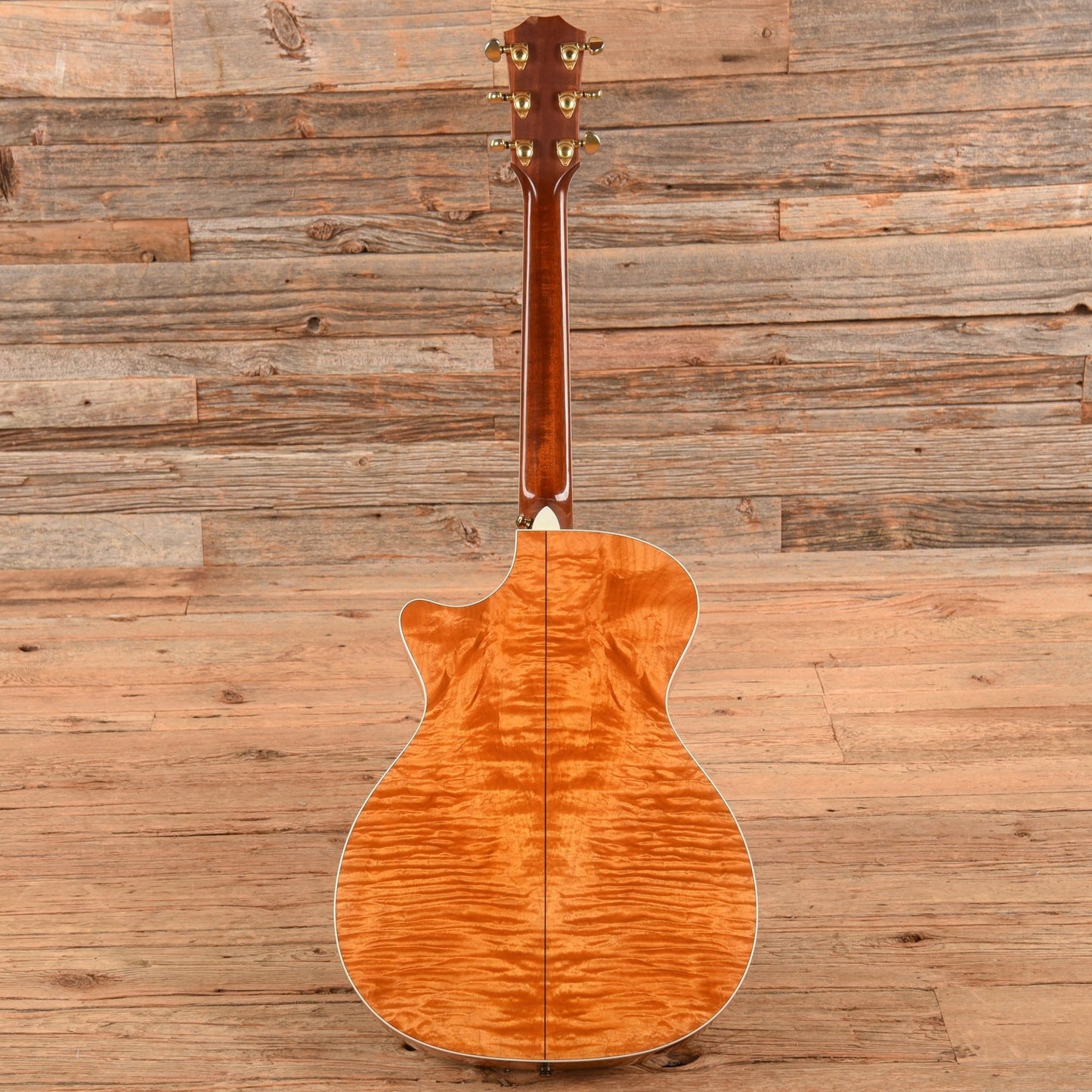 Taylor 612 Custom w/OHSC Sunburst - John Oates