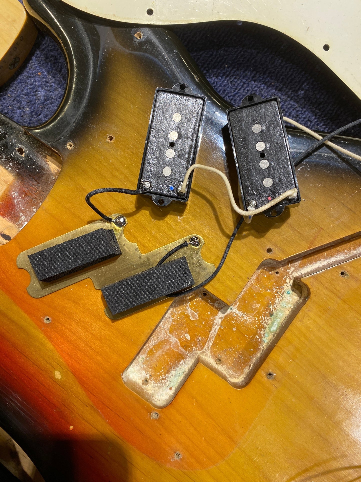Fender Precision Bass Sunburst 1975