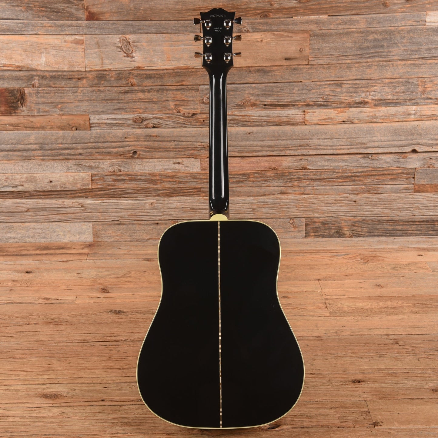 Gibson Dove Ebony 2024
