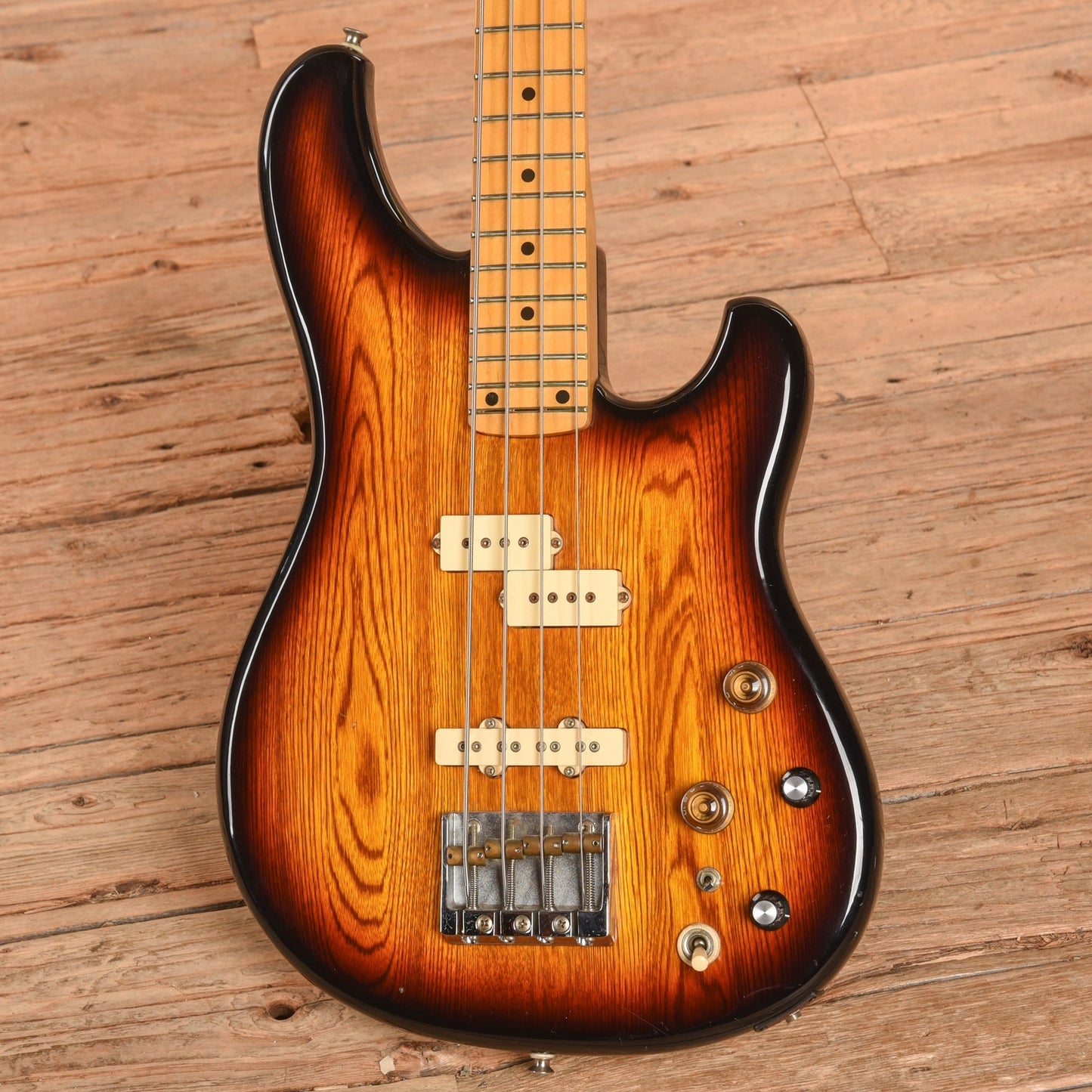 Ibanez Roadster Bass Sunburst 1981