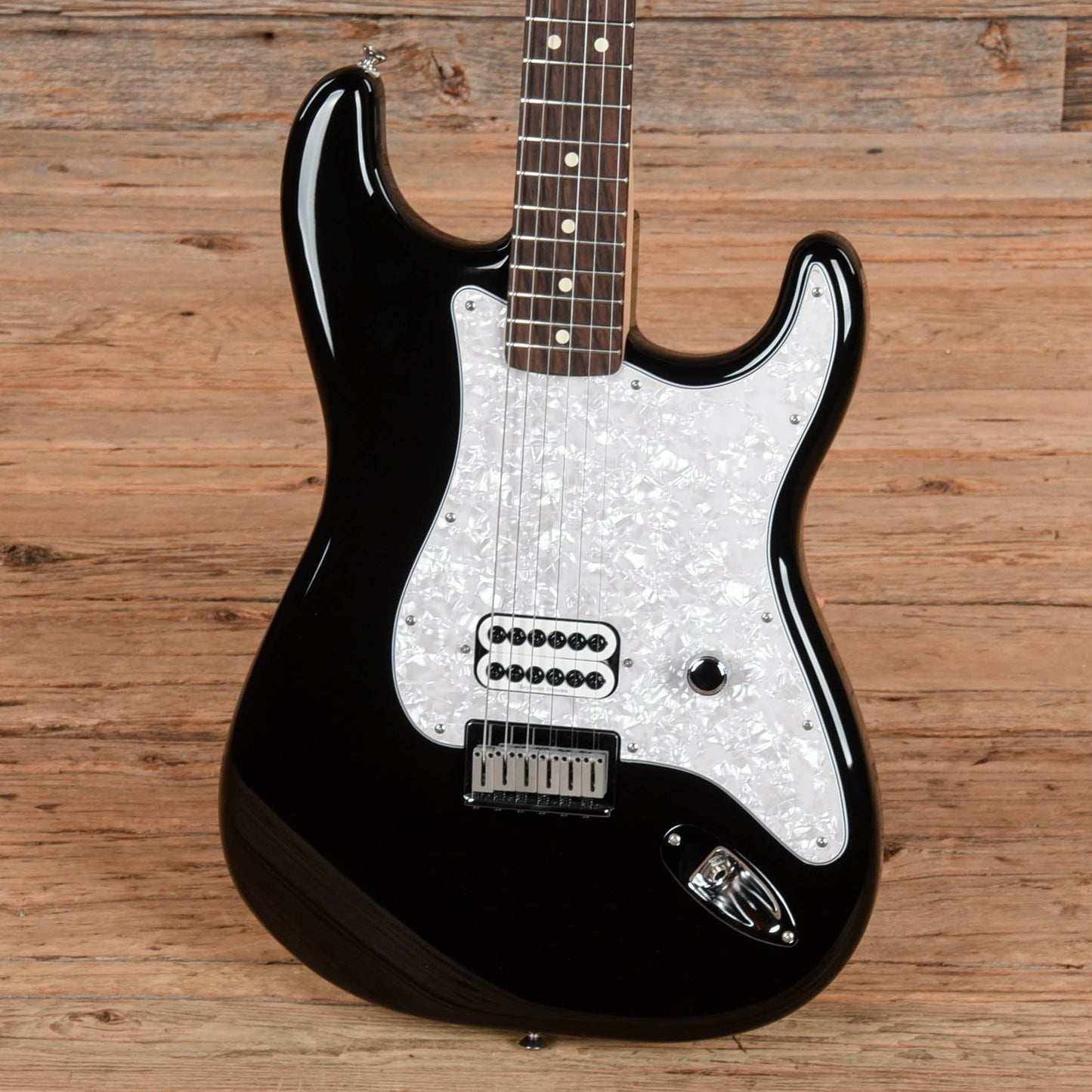 Fender Tom Delonge Stratocaster Black 2023