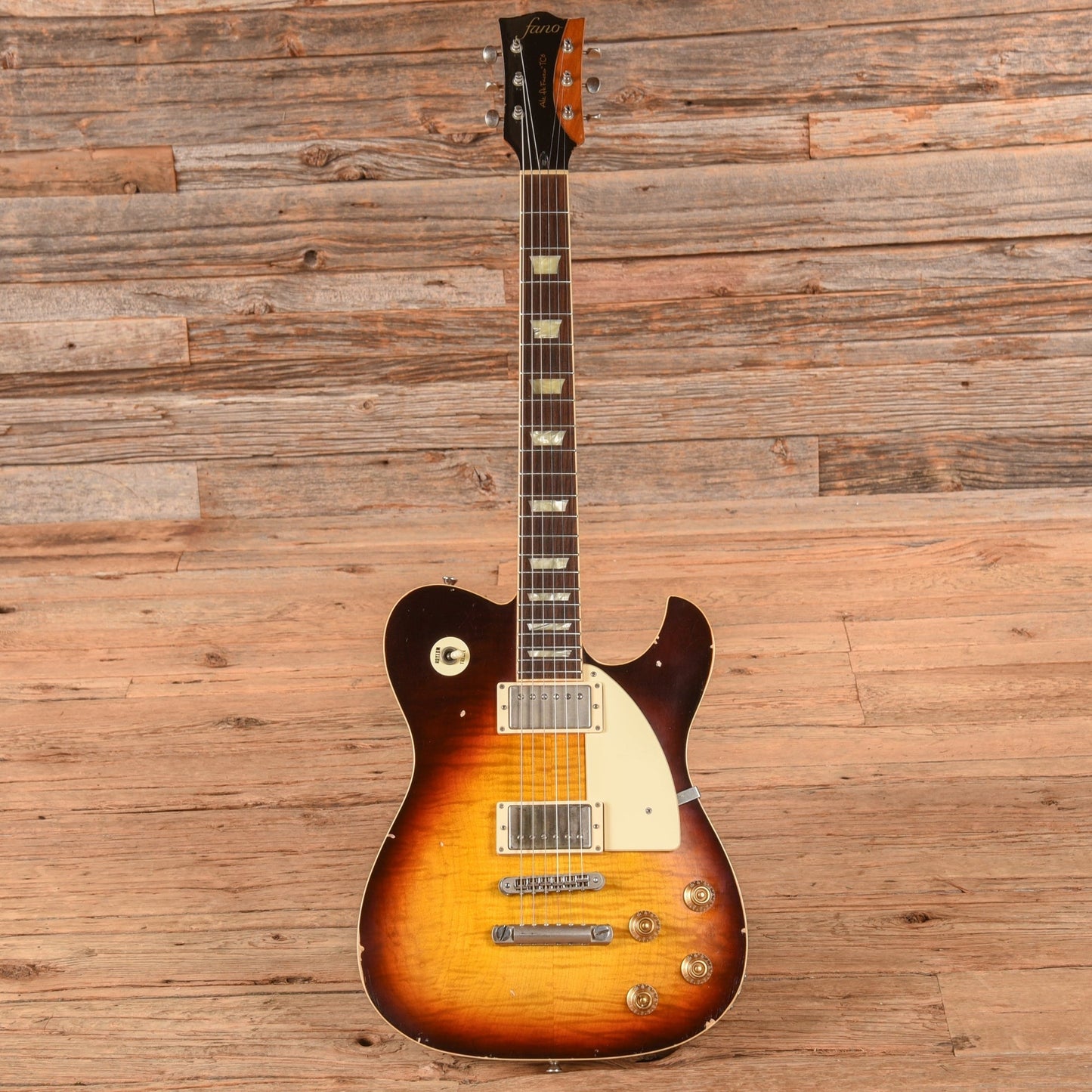 Fano Alt De Facto TC6 Carved Top Sunburst