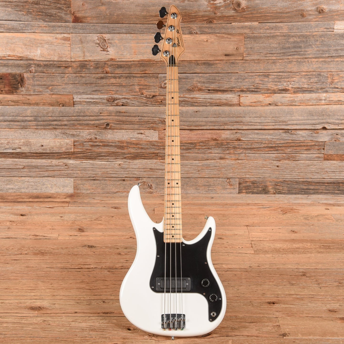Peavey Patriot Bass White 1980s