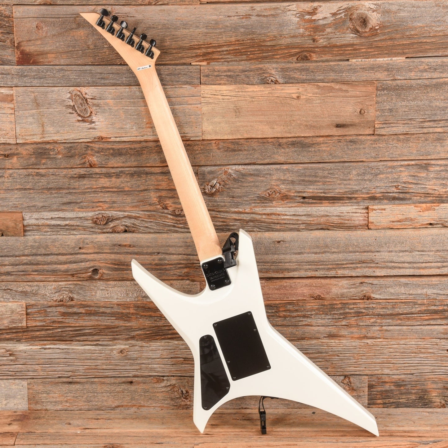 Jackson JS Series JS32 Warrior White 2018