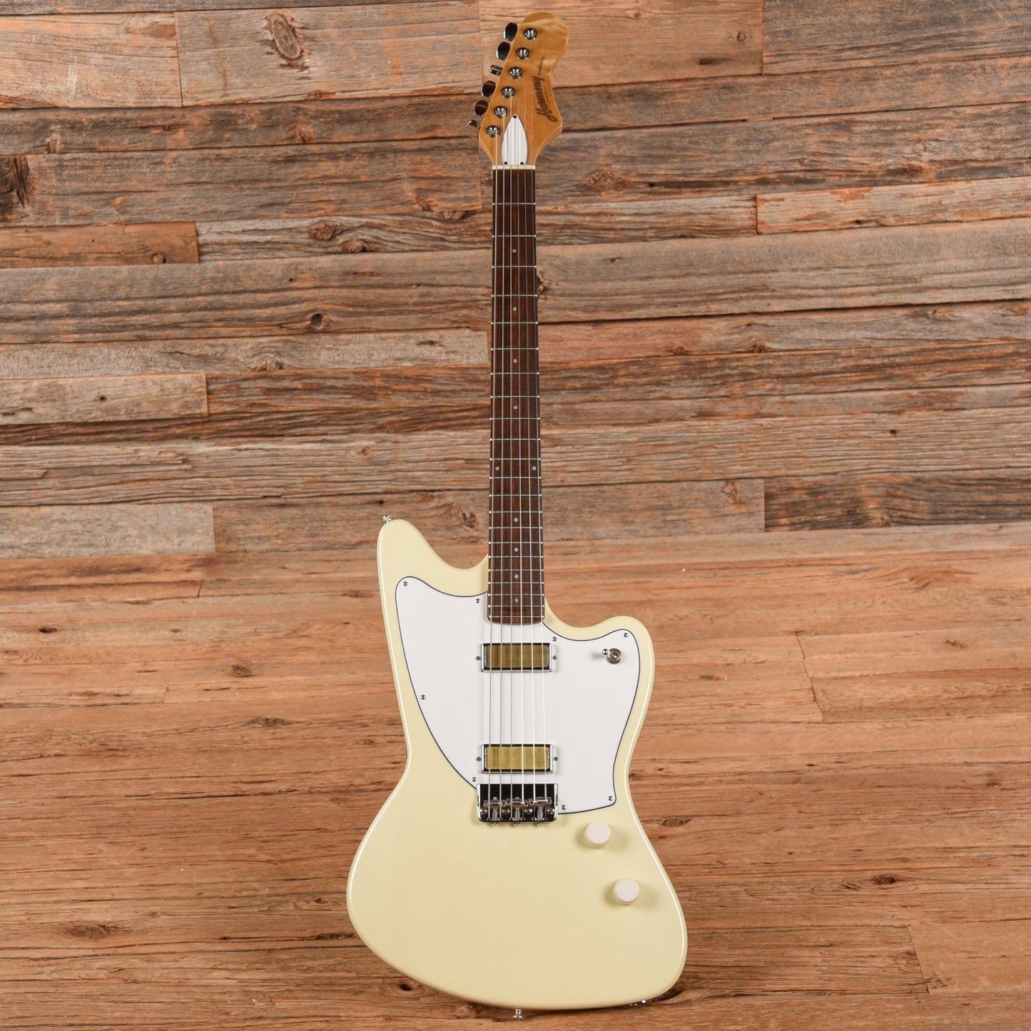 Harmony Silhouette Pearl White