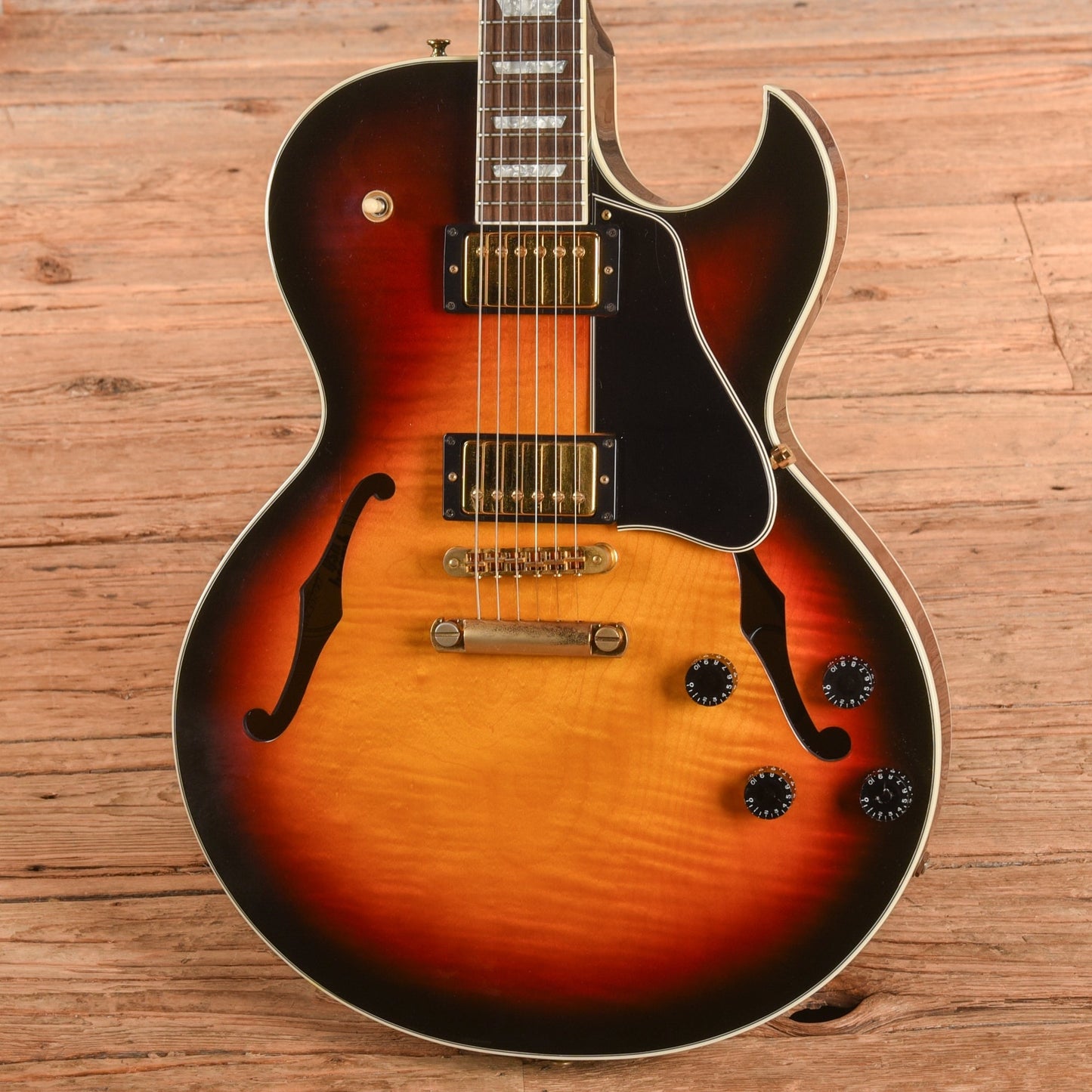 Gibson ES-137 Sunburst 2003