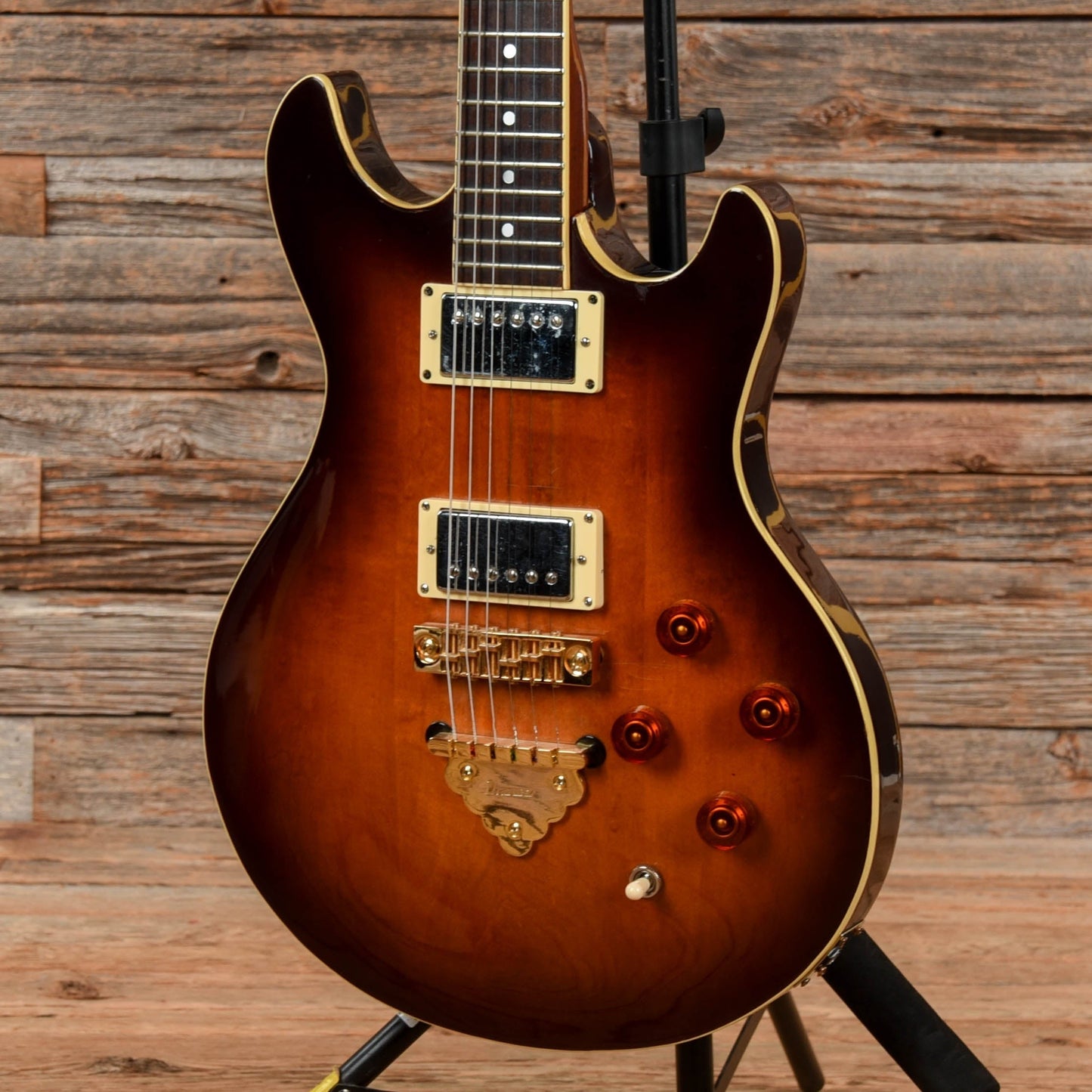 Ibanez CN100 Sunburst
