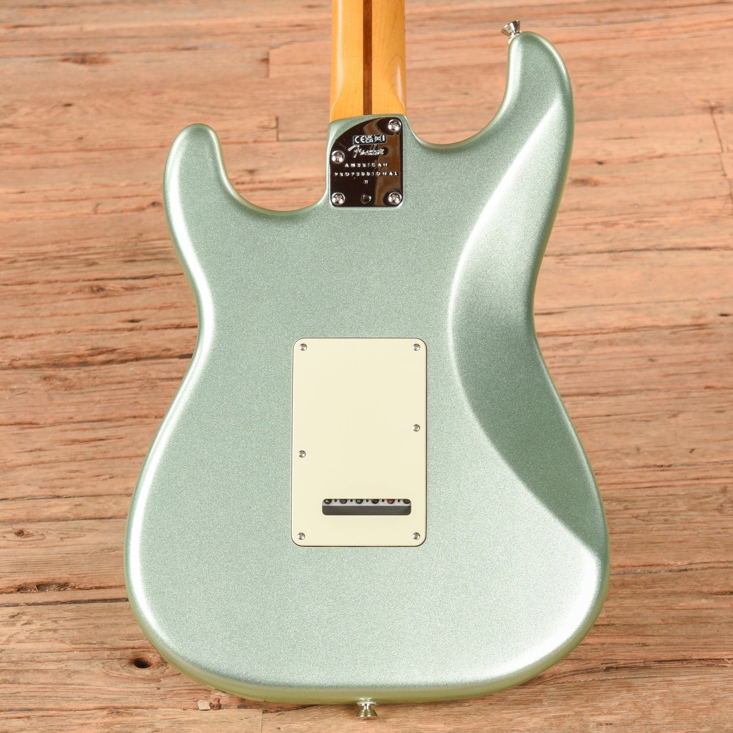 Fender American Professional II Stratocaster Mystic Surf Green 2024