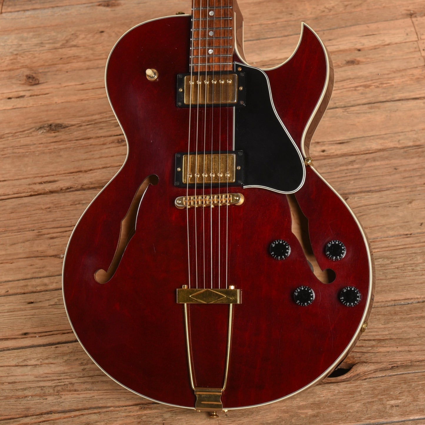 Gibson ES-135 Wine Red 1999