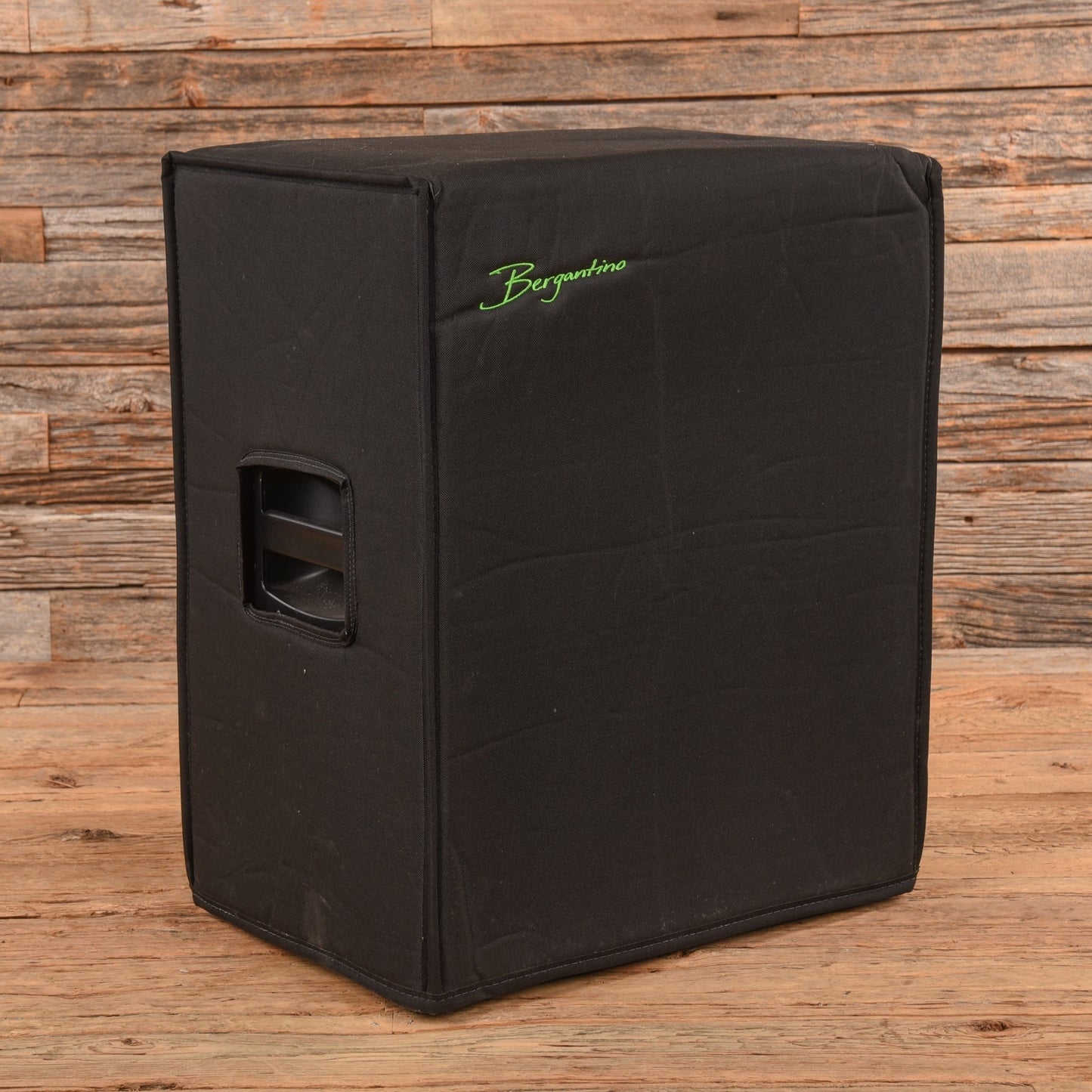 Bergantino HDN210 400-Watt 2x10" Bass Speaker Cab
