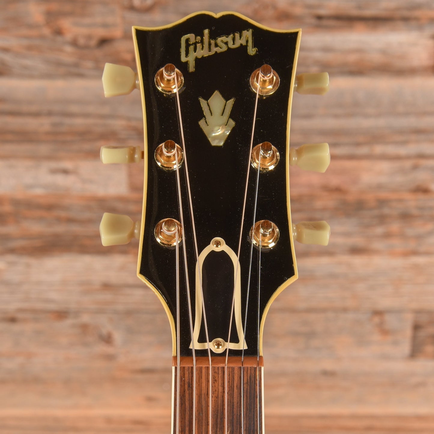 Gibson Custom Shop Montana SJ-200 Elvis Presley (1 of 250) Natural 1997