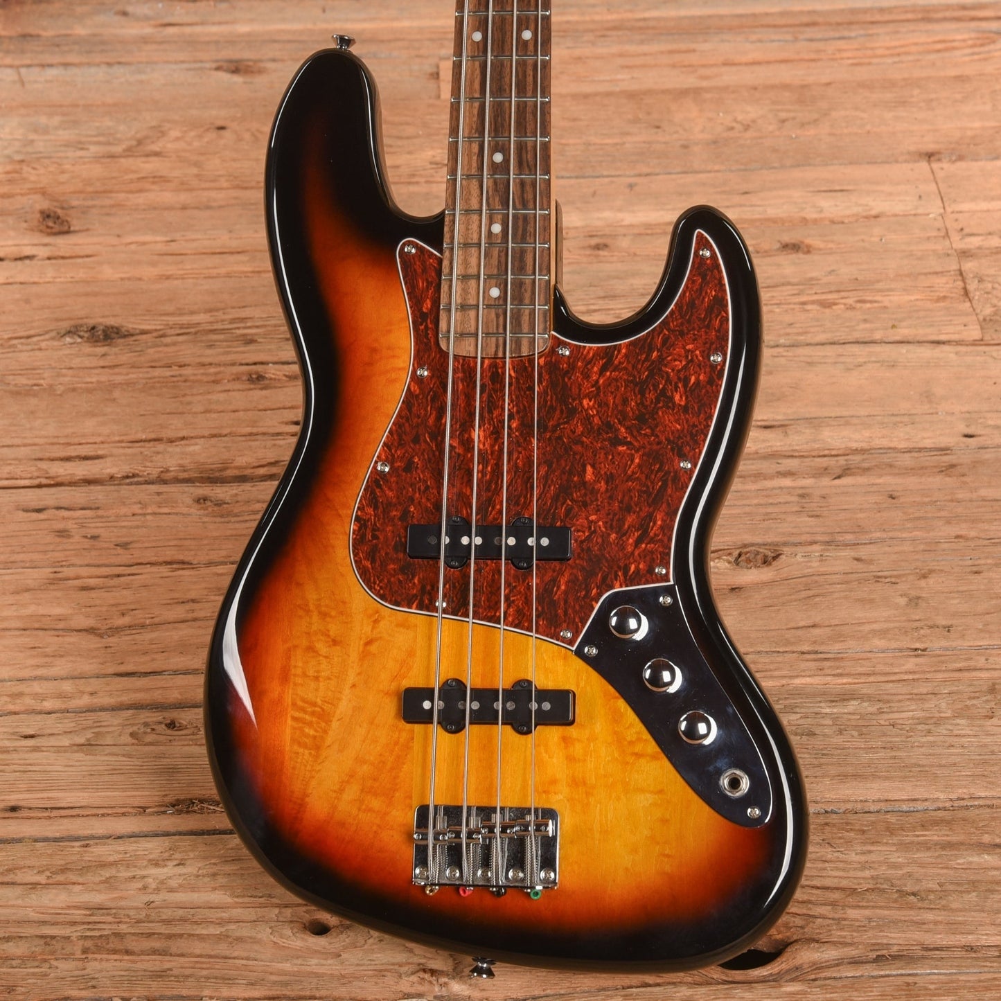 Squier Vintage Modified Jazz Bass Sunburst 2016