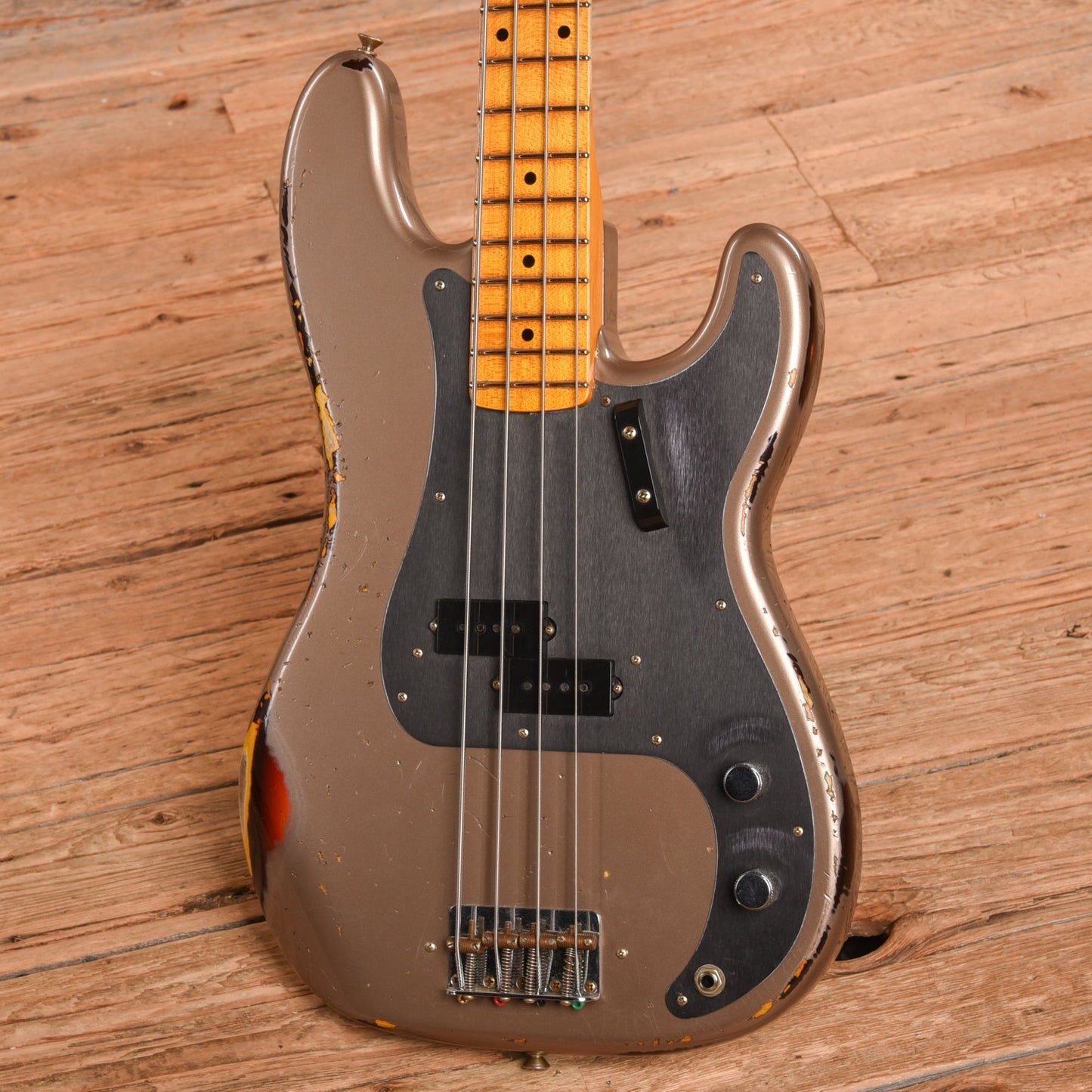 Fender Custom Shop '58 Precision Bass Relic Shoreline Gold 2023