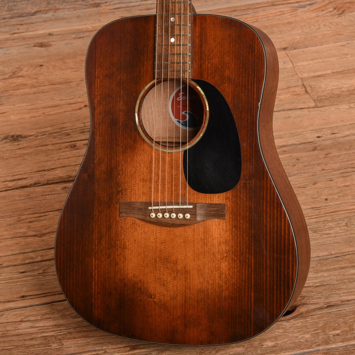 Eastman PCH1-OM Pacific Coast Highway Series Sunburst 2022