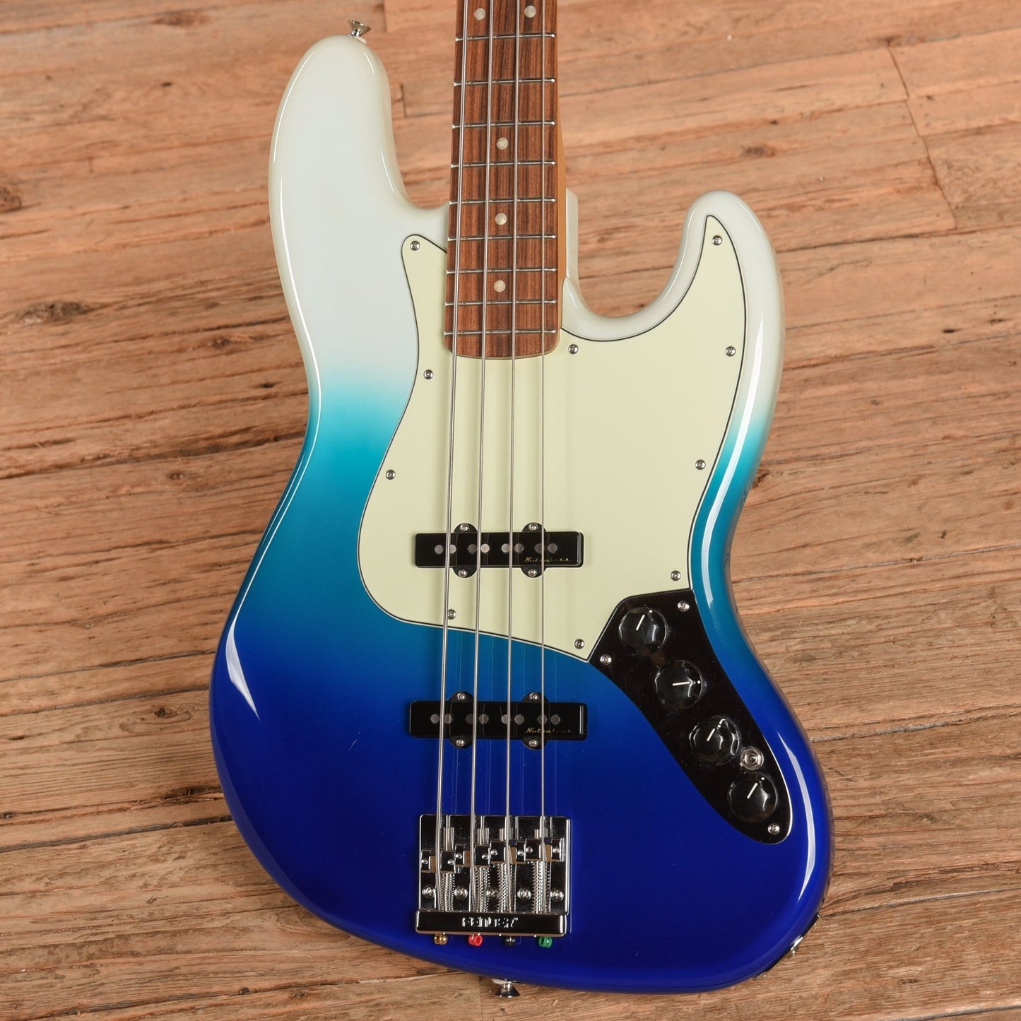 Fender Player Plus Jazz Bass Belaire Blue 2021