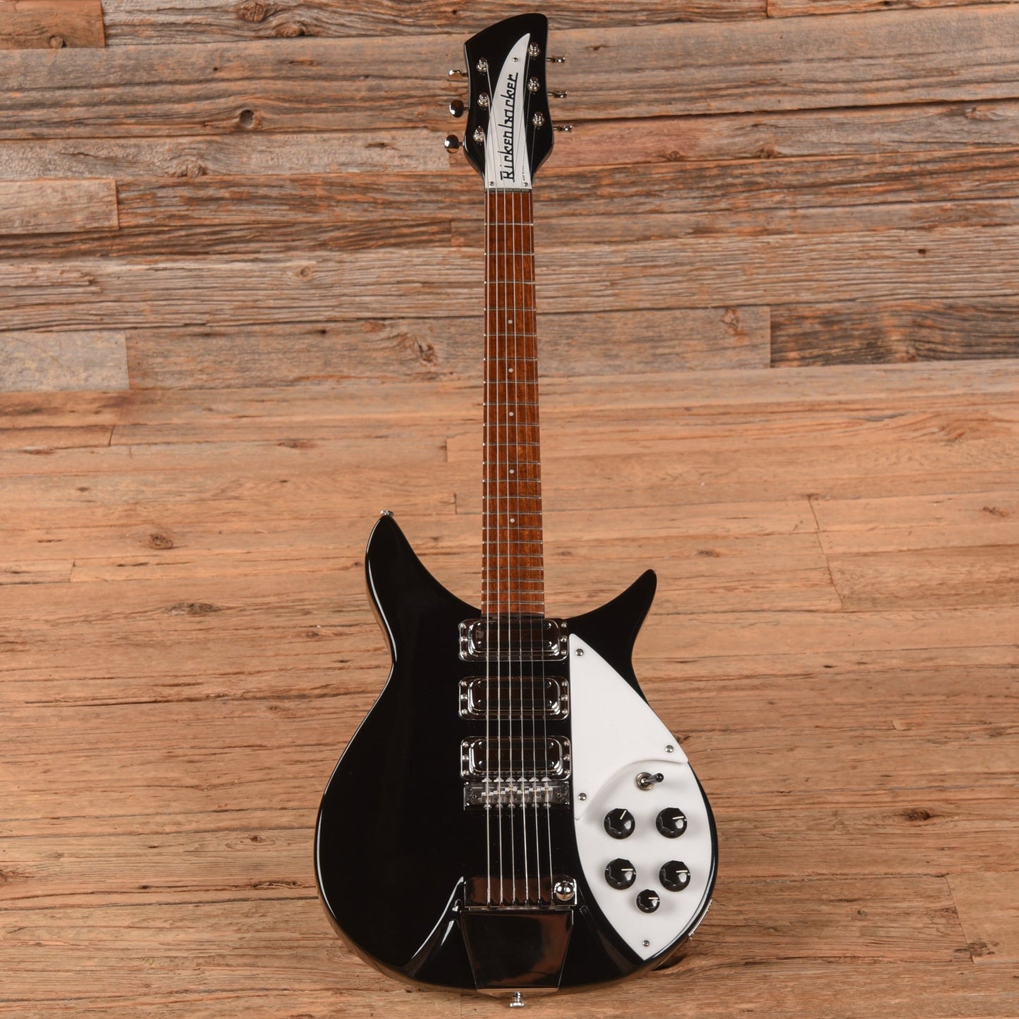 Rickenbacker 325C64 Jetglo 2022