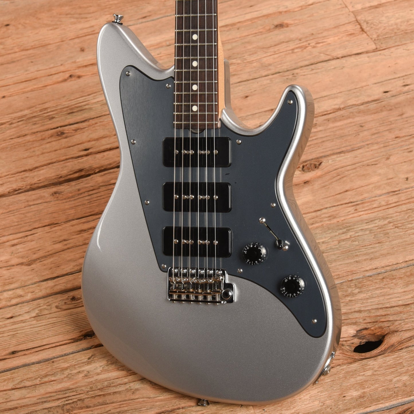 Grosh Guitars Electrajet Silver