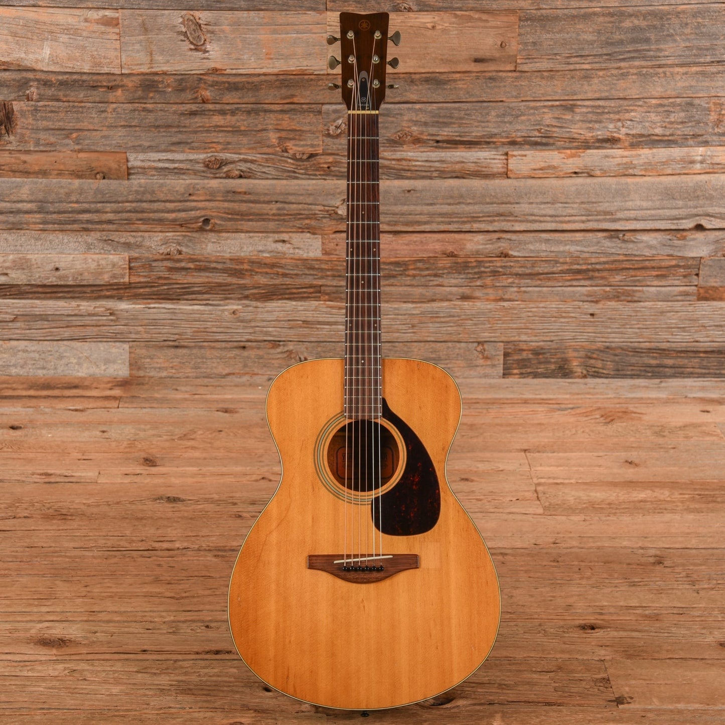 Yamaha FG-150 Red Label