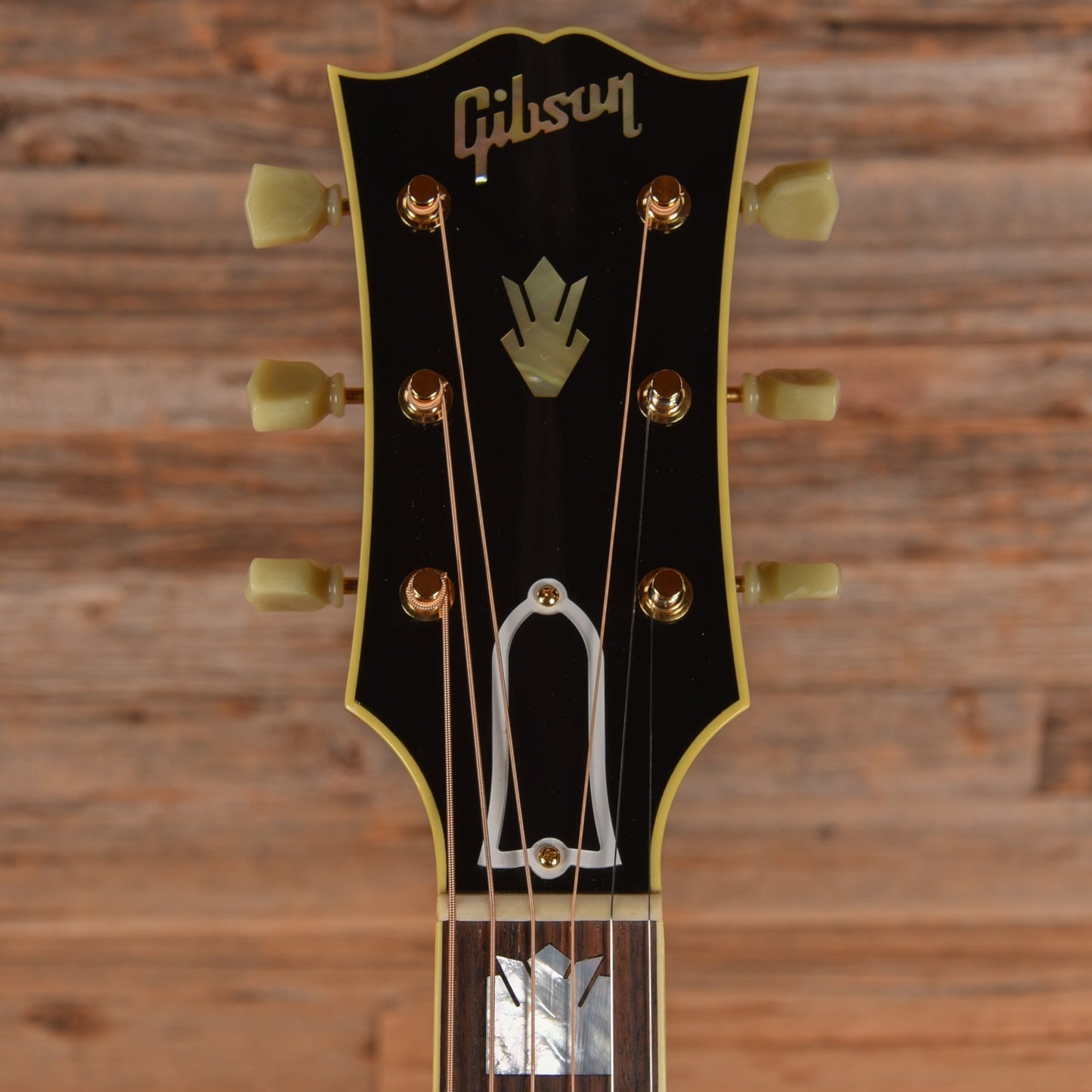 Gibson SJ200 Sunburst 2024