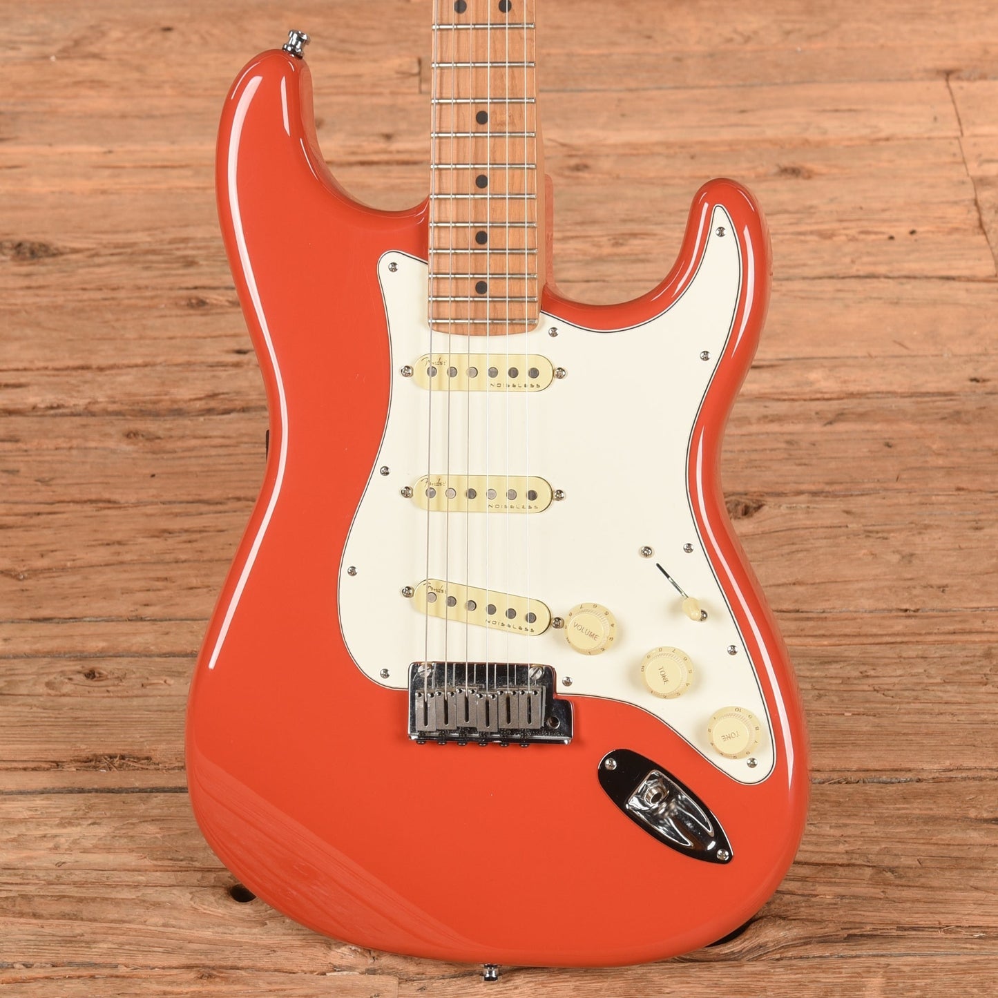 Fender Player II Stratocaster Roasted Neck Fiesta Red 2023