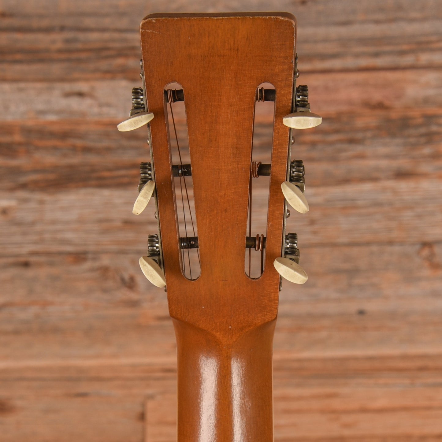National Triolian Round Neck Resonator 1933