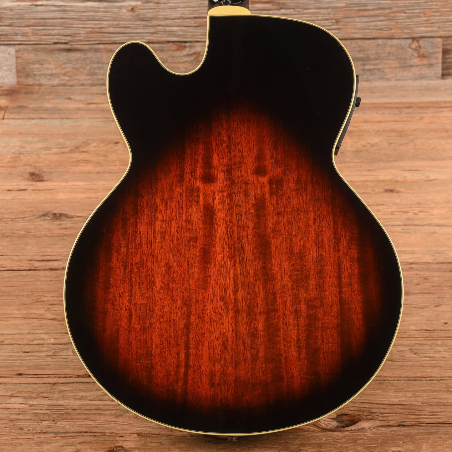 Gretsch Rancher G3700 Sunburst