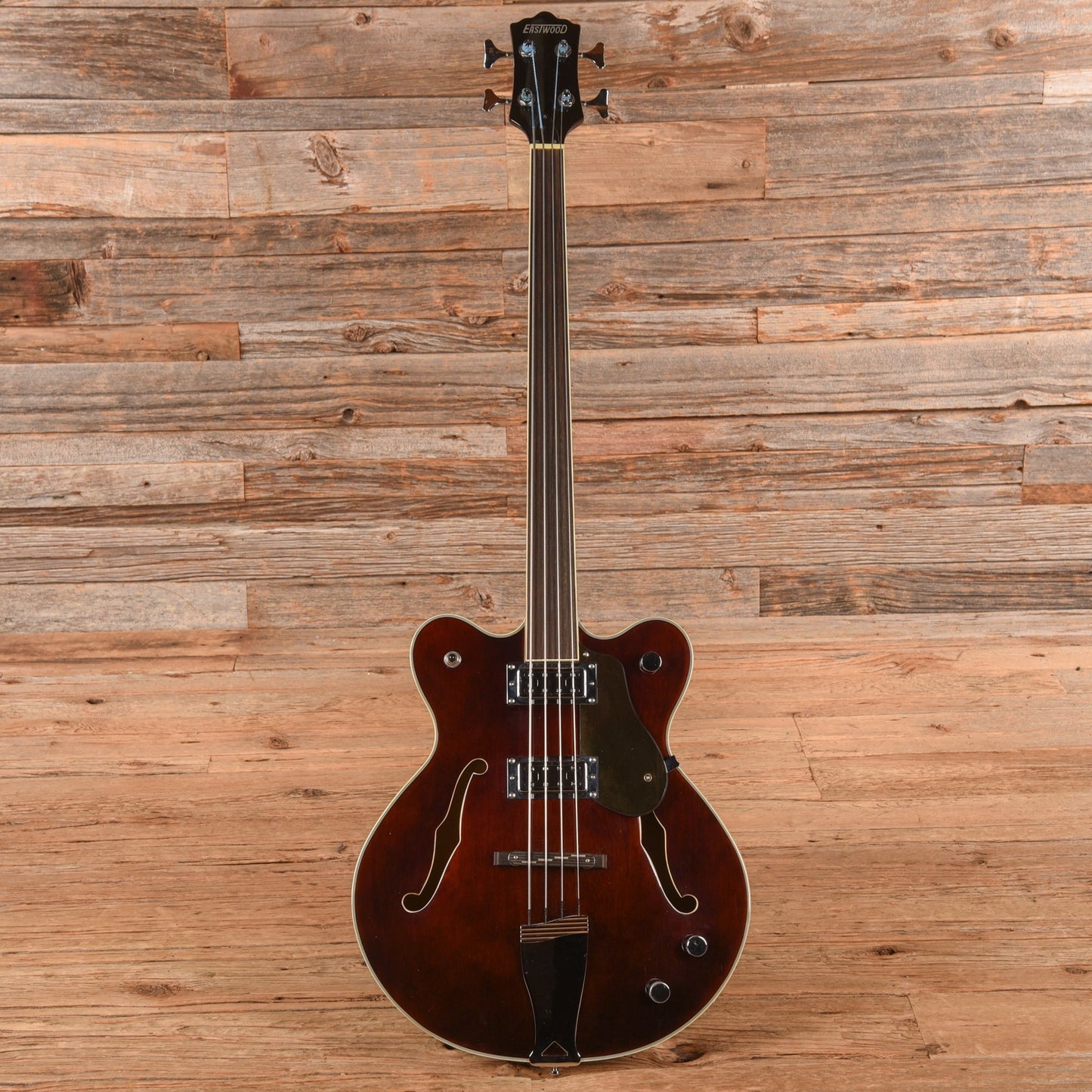 Eastwood Classic 4 Fretless Hollowbody Reissue Electric Bass Walnut