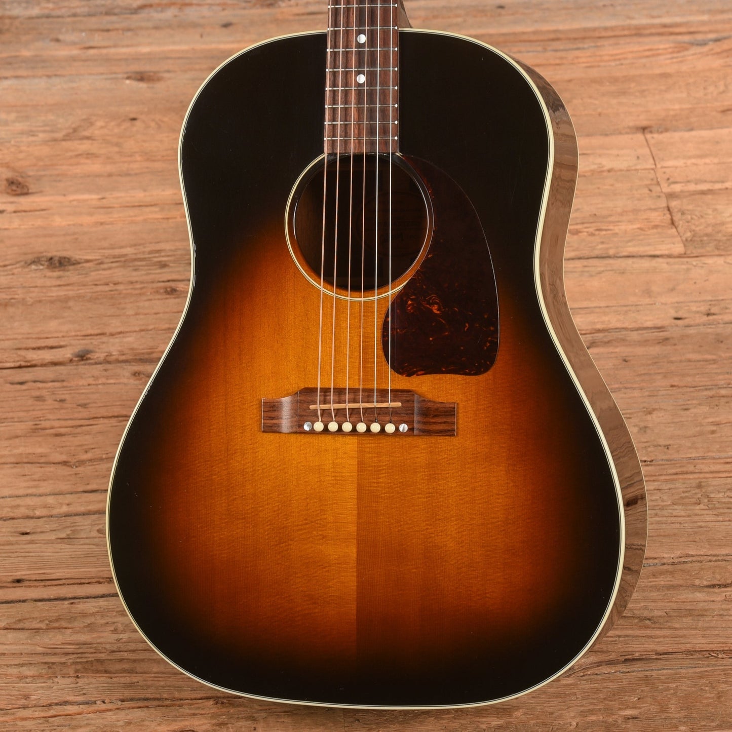 Gibson 60's J-45 Historic Collection Sunburst 2005