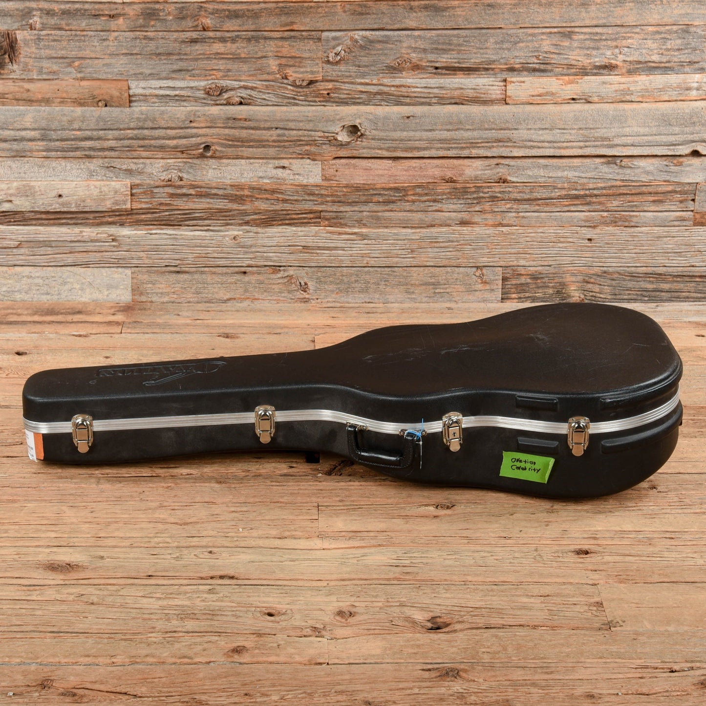 Ovation Celebrity CC057 Natural