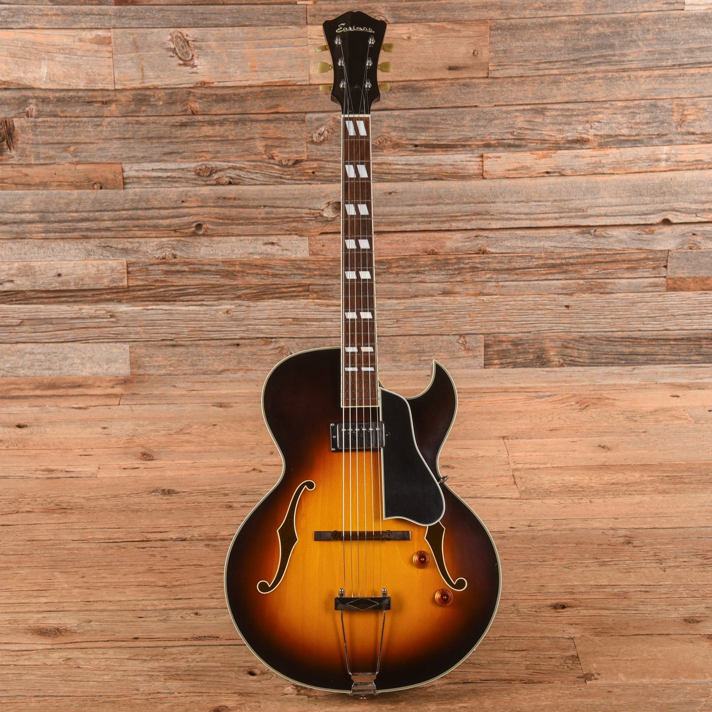 Eastman AR371CE Sunburst