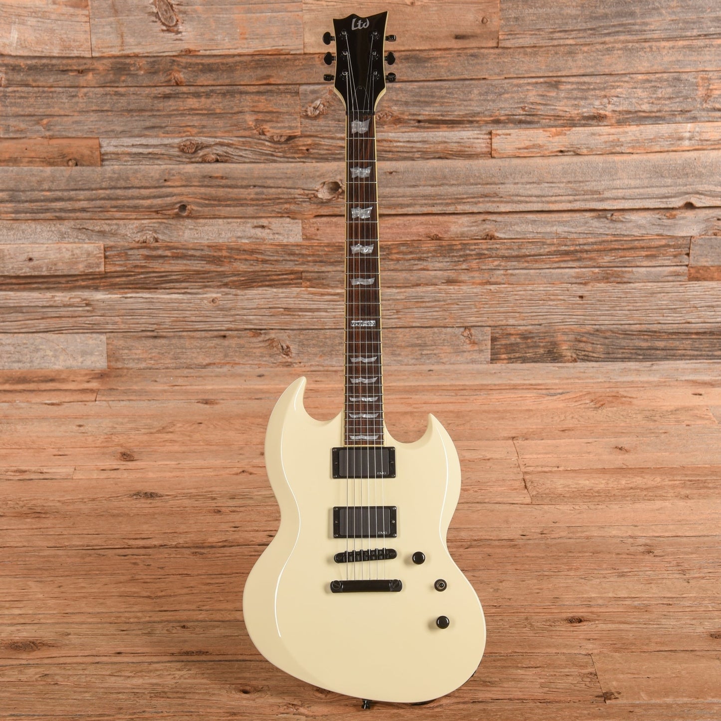 LTD Viper-400 White 2004