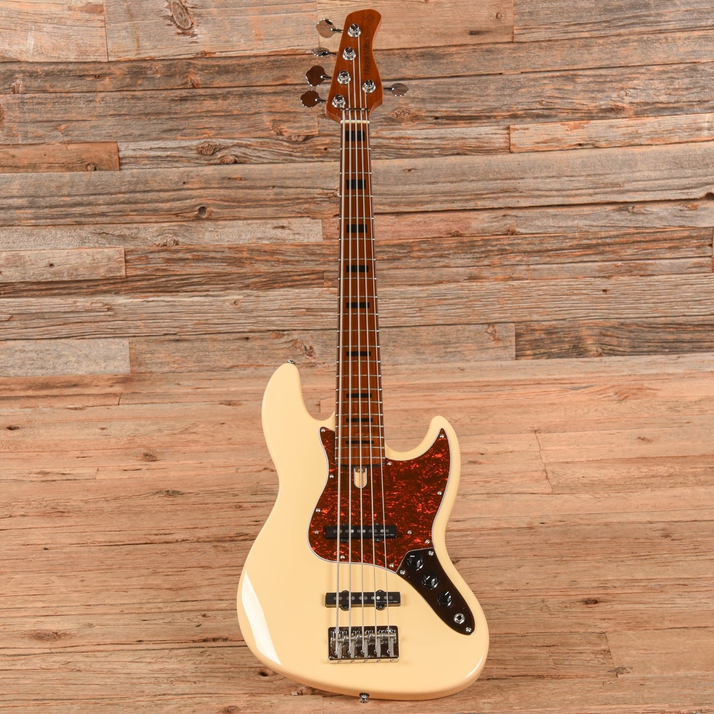 Sire Marcus Miller V5 5-String White