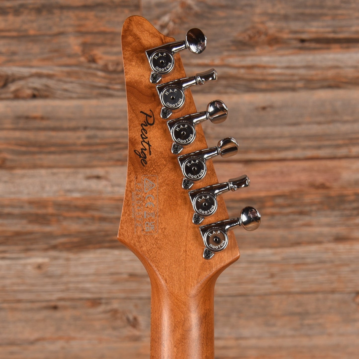 Ibanez Prestige AZ2204N Red 2025
