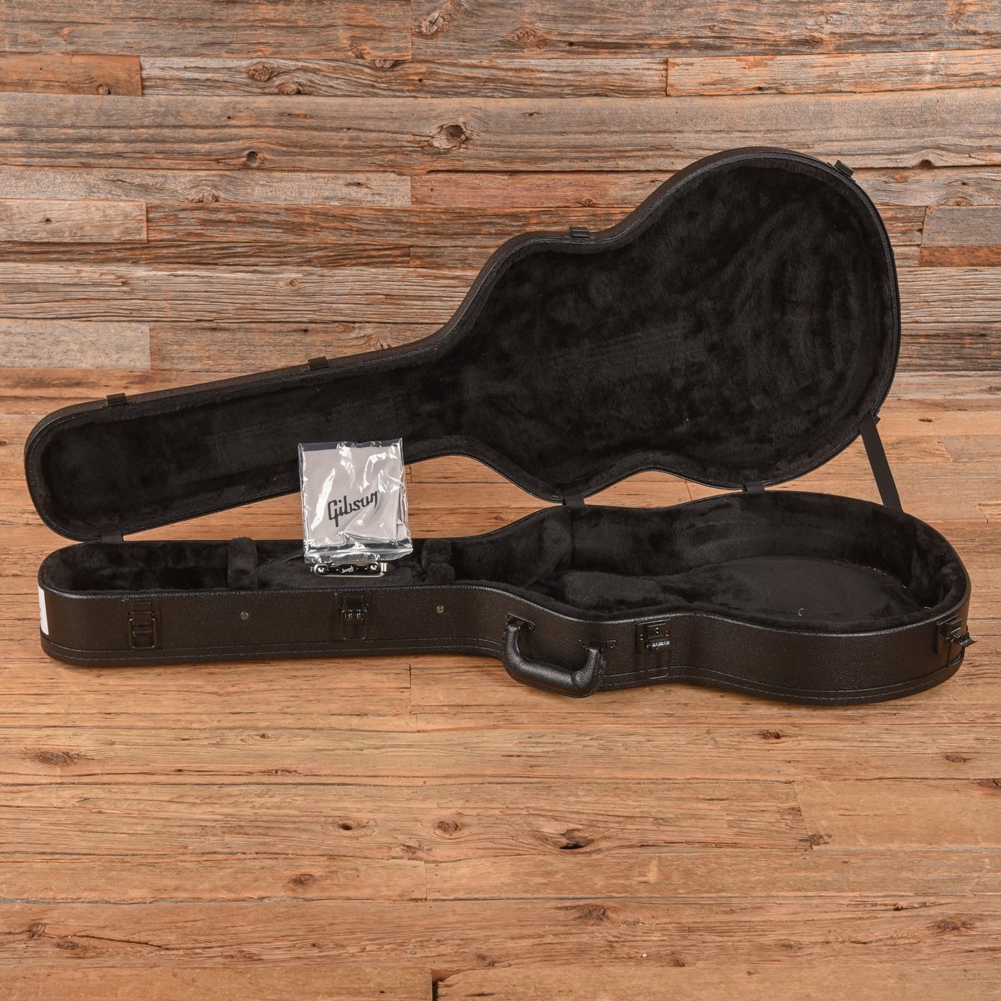 Gibson ES Supreme 3-Pickup Ebony 2024